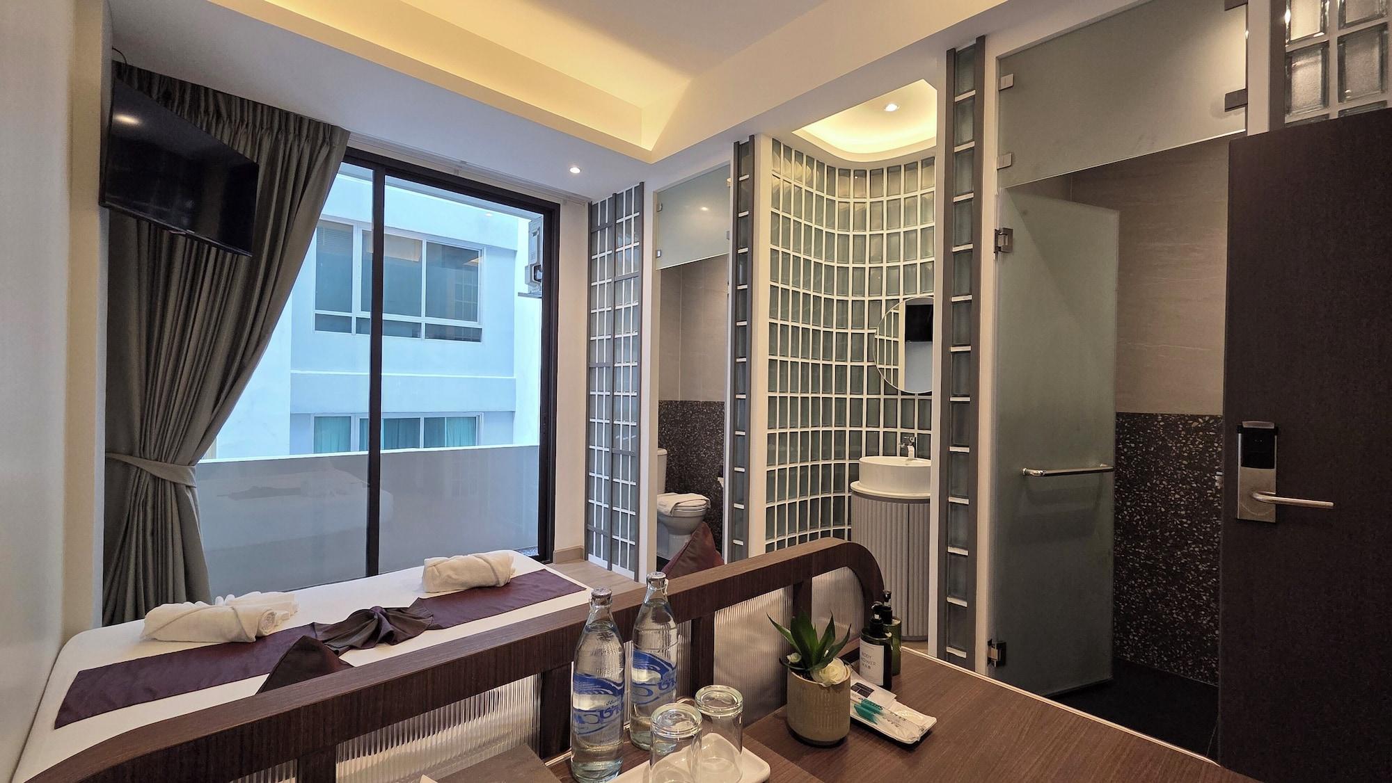 Equipamiento de Habitación Warm Pillow Hotel Bangkok