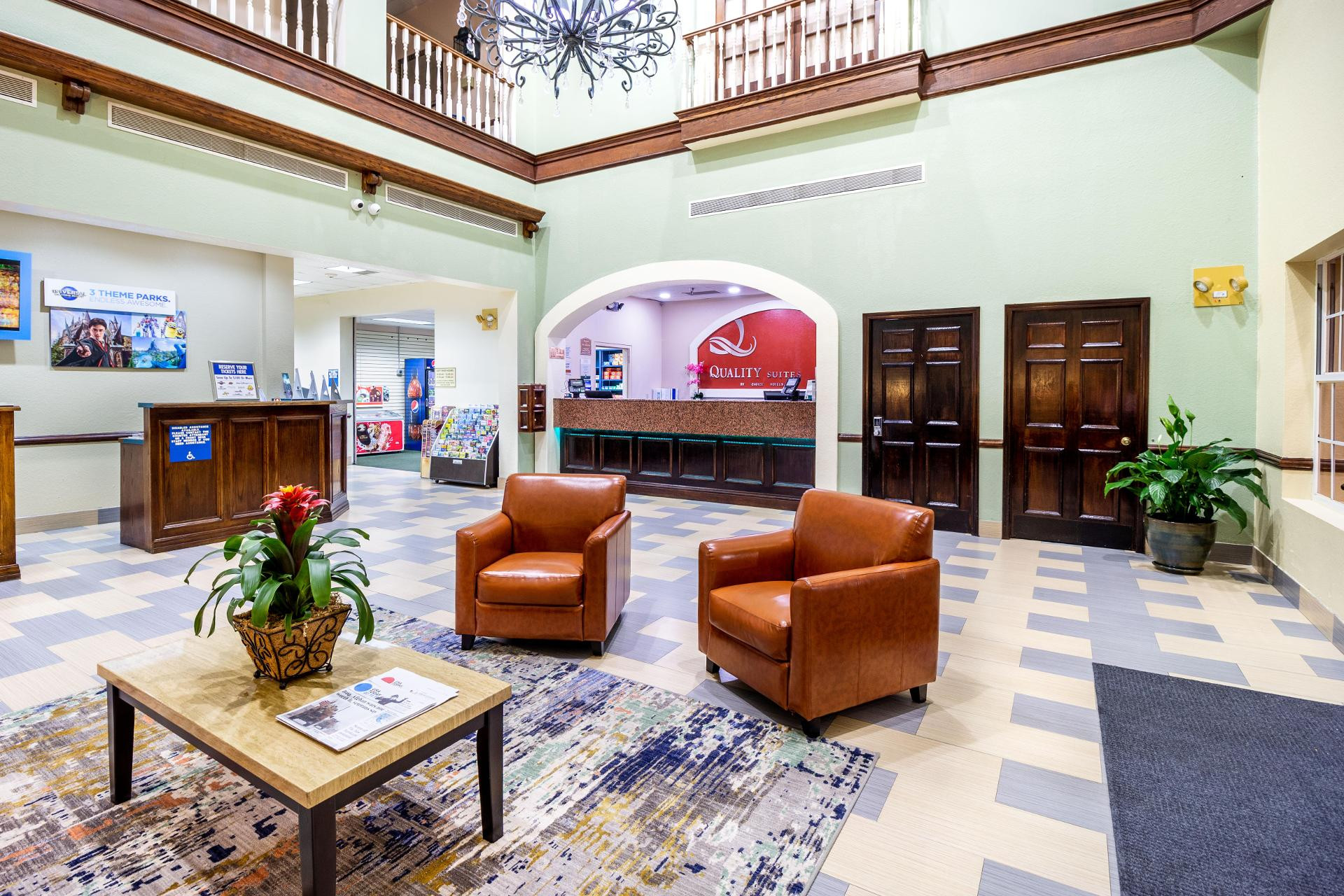 Vista Lobby DASKK Orlando Hotel Near Universal Blvd