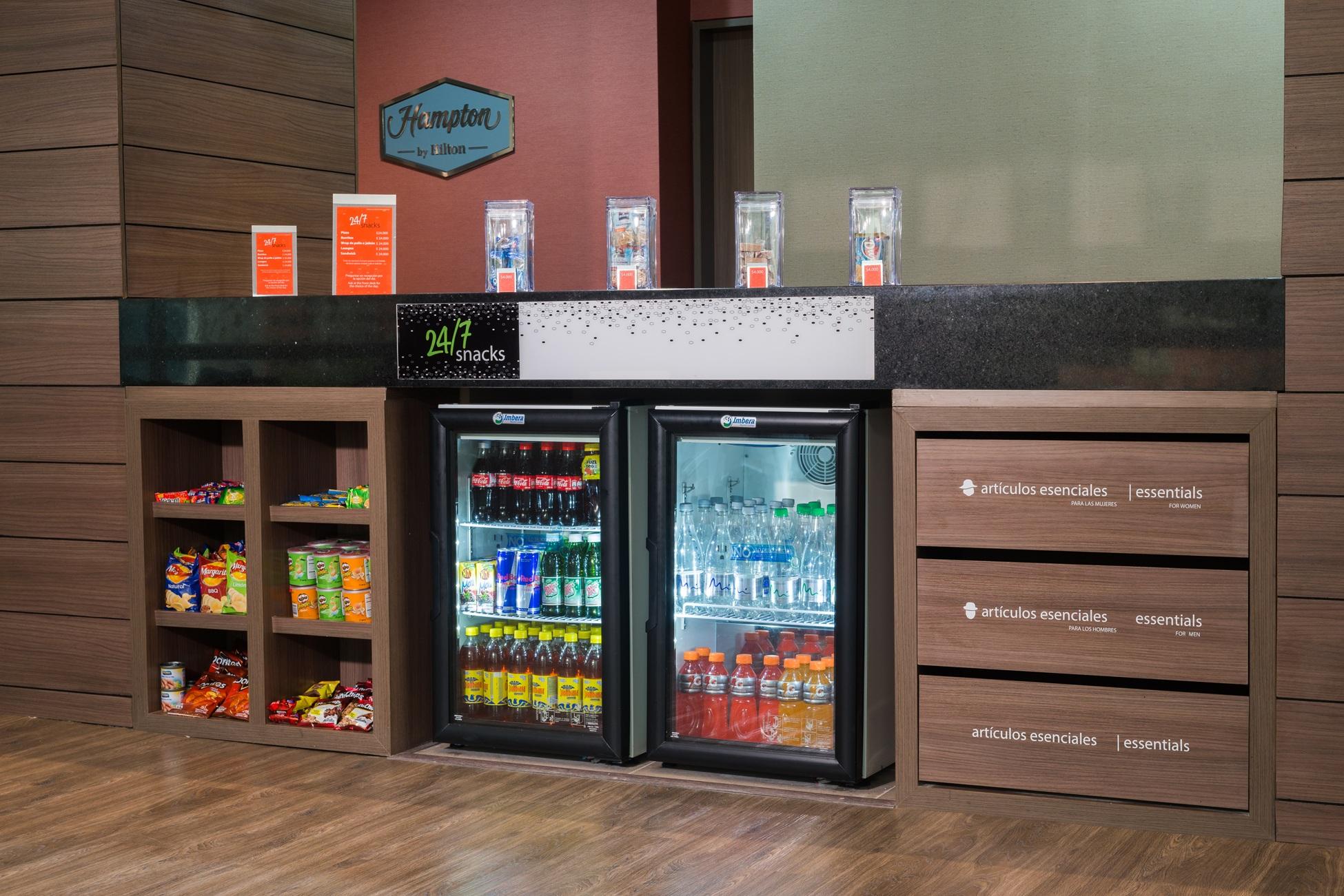 Zona de estar Hampton By Hilton Medellín