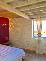 Alquiler Vacacional - At the foot of the Cathar castles: 17th-century village grocery store