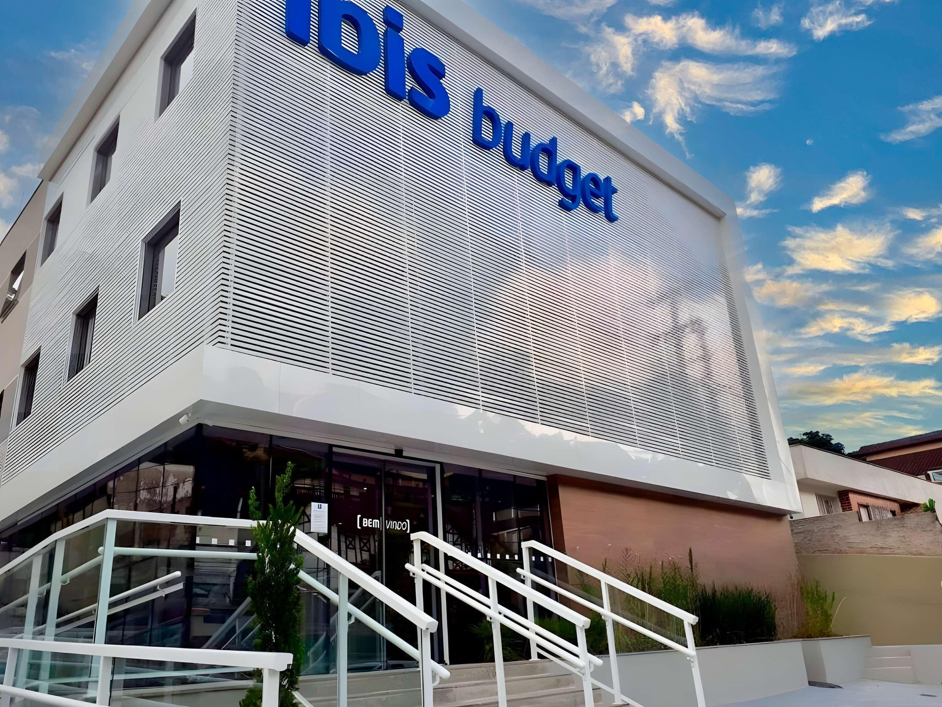 Vista Exterior ibis budget Petropolis