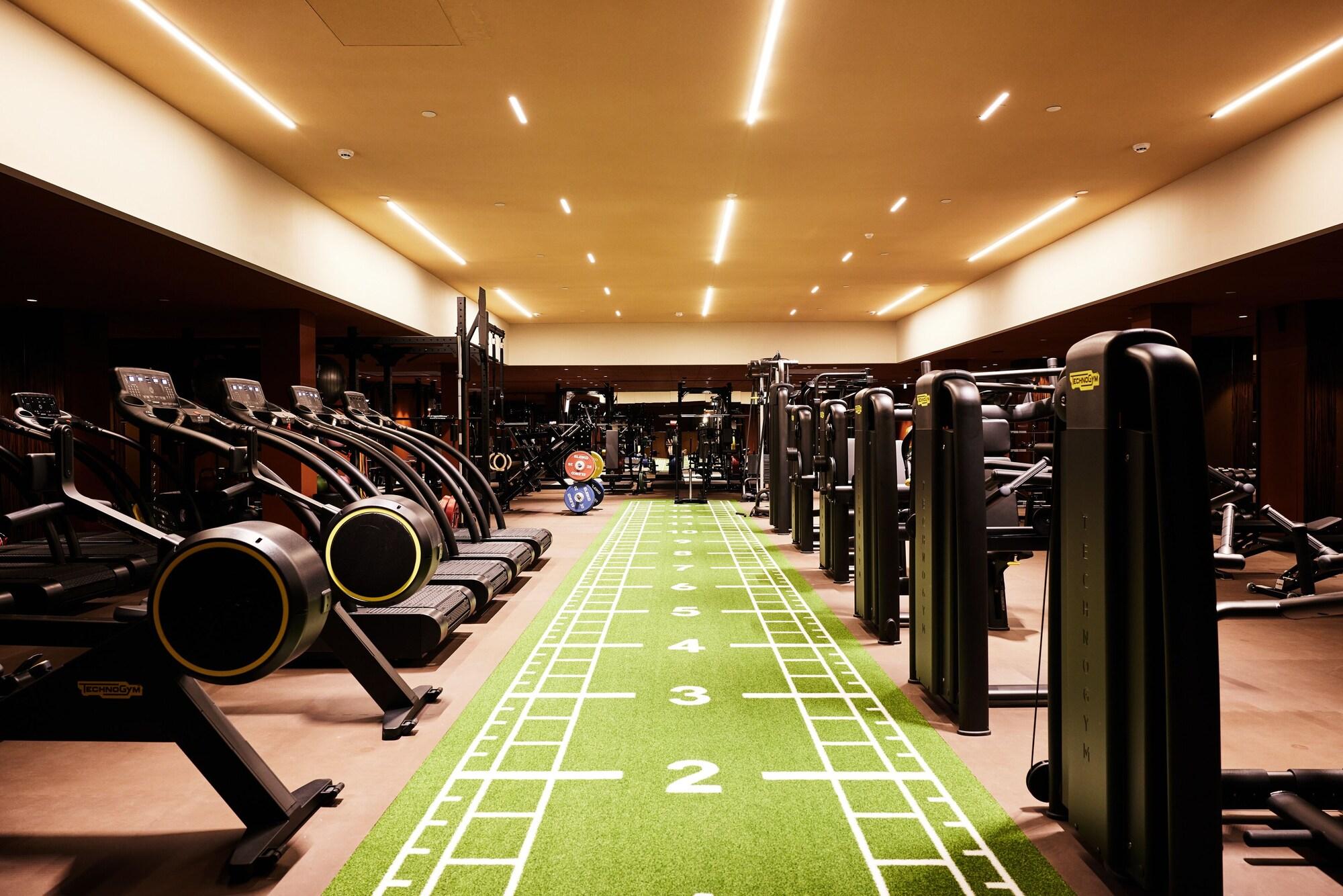 Gimnasio Villa Inkognito by Sommerro