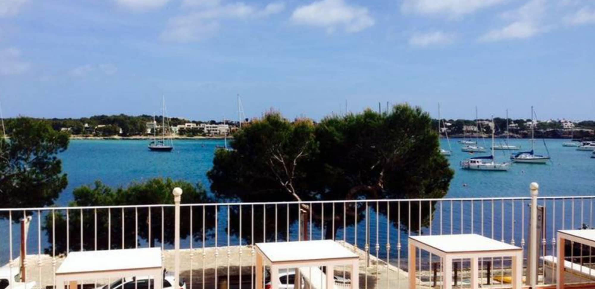Varios Hostal HPC Portocolom