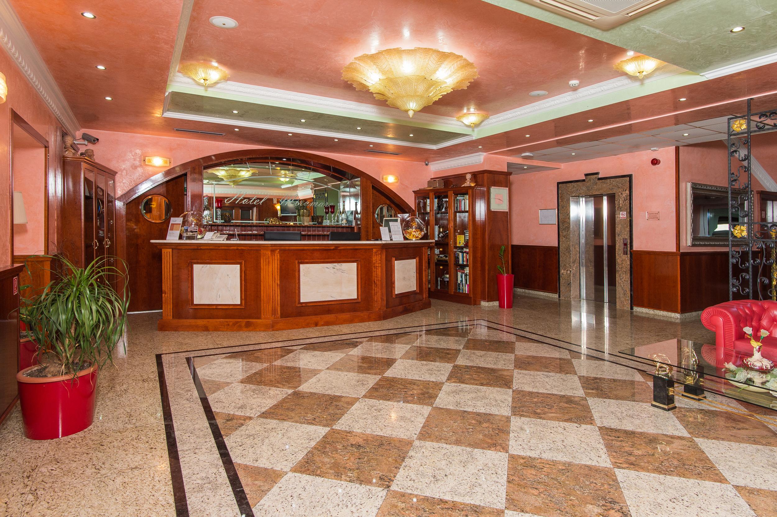 Vista Lobby Hotel Miramare