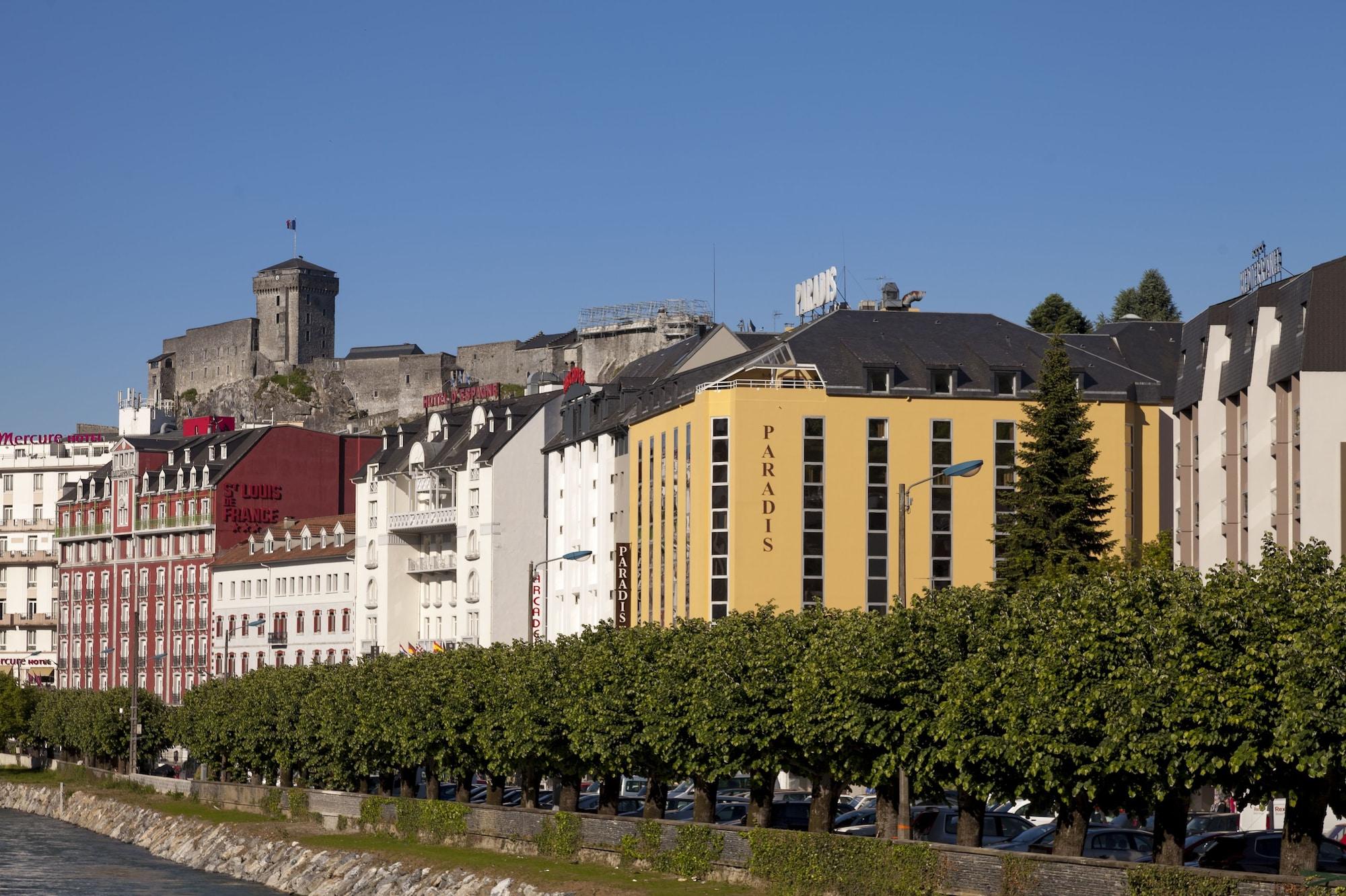 Vista Exterior Hotel Paradis