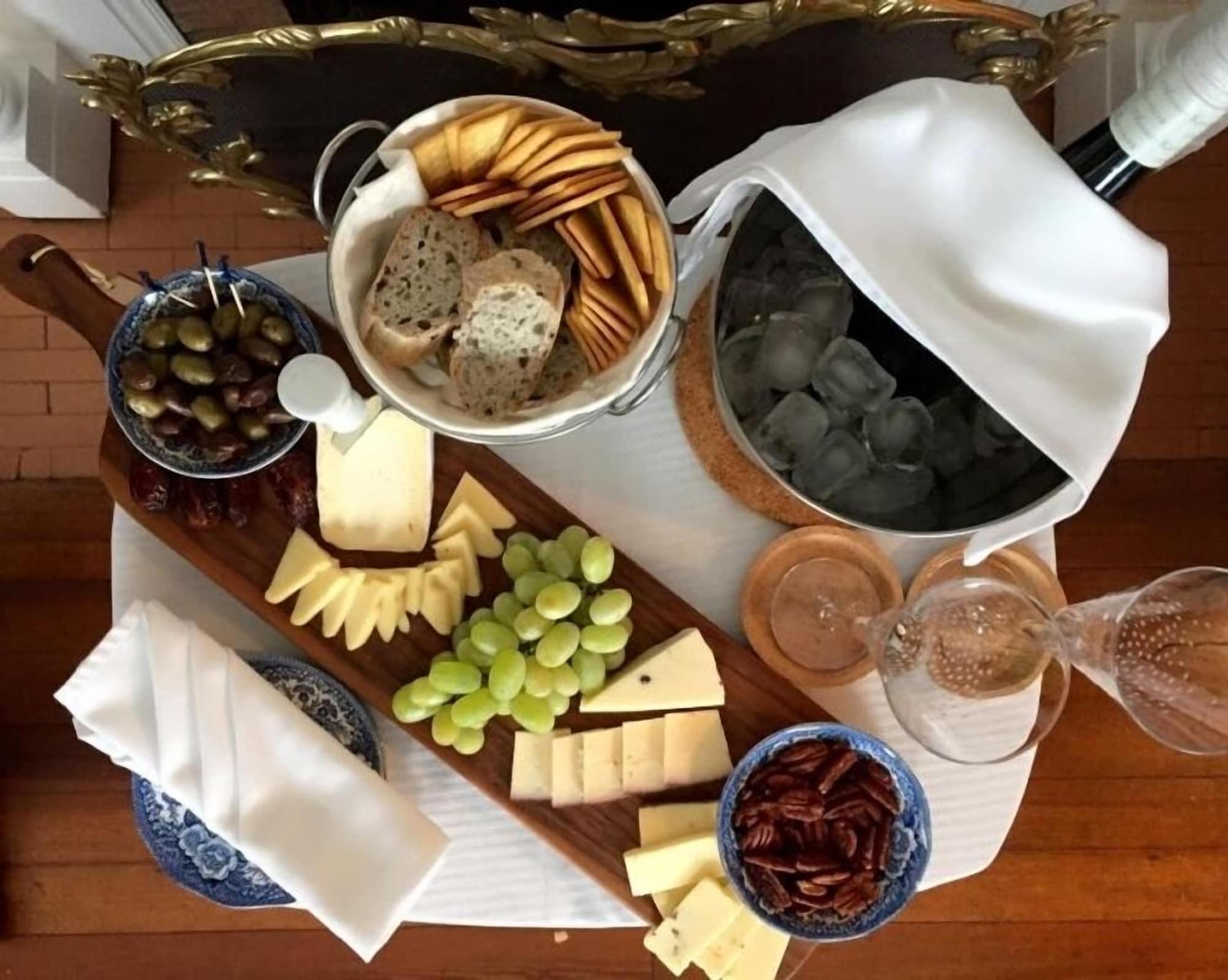 Restaurant Chestnut Street Inn B&B