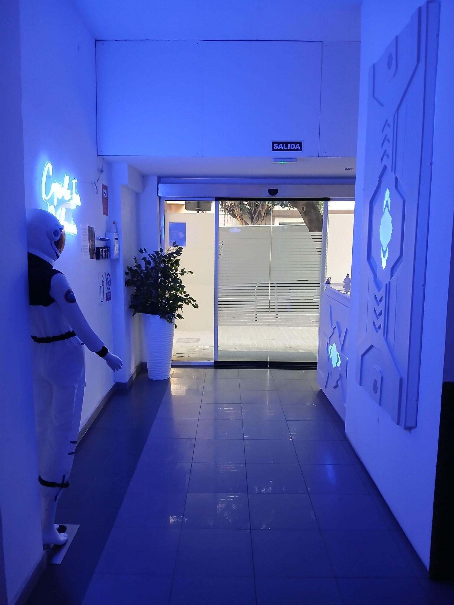 Vista Lobby Capsule Inn Valencia Hostel