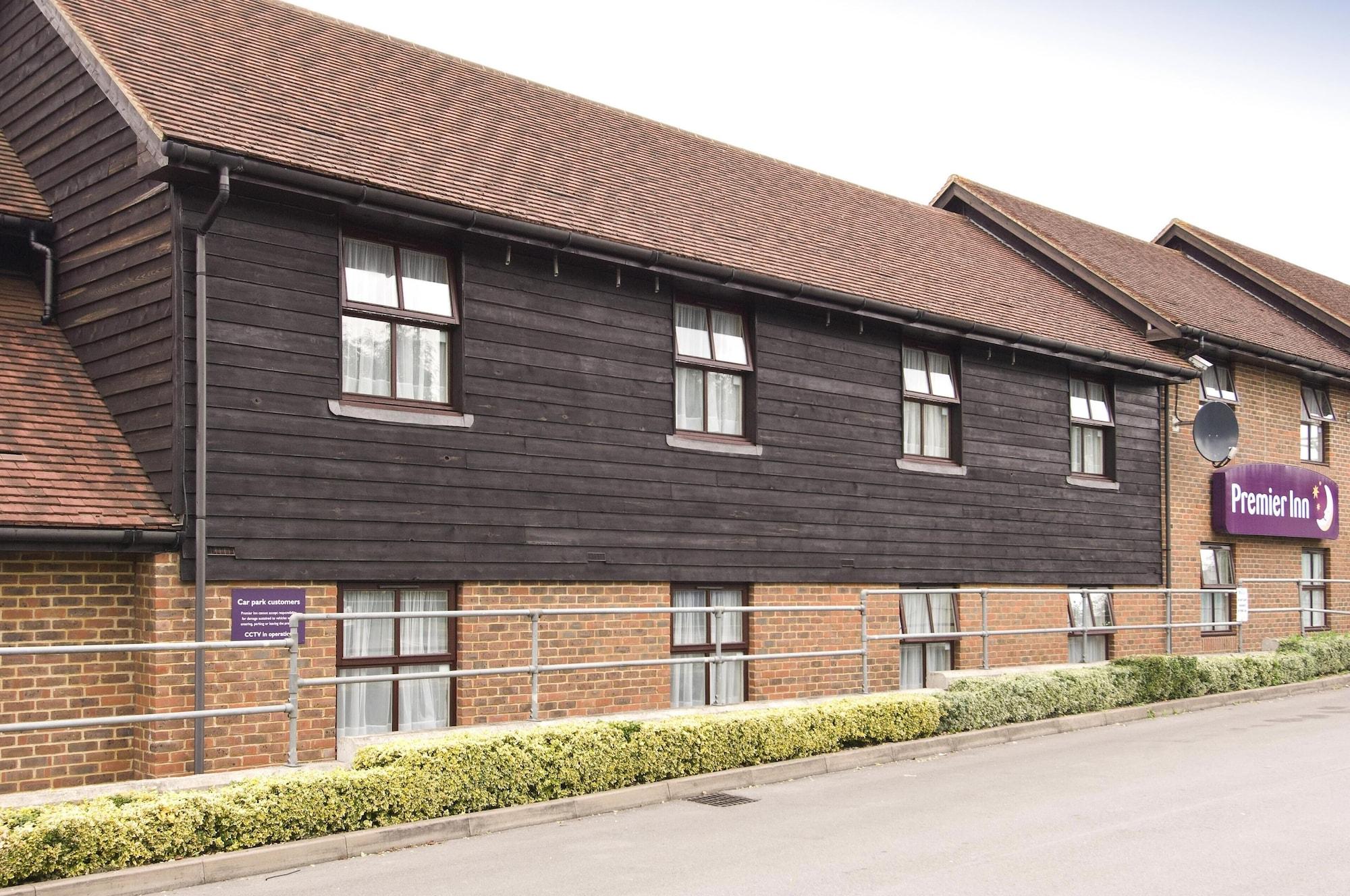 Vista Exterior Premier Inn Sandhurst