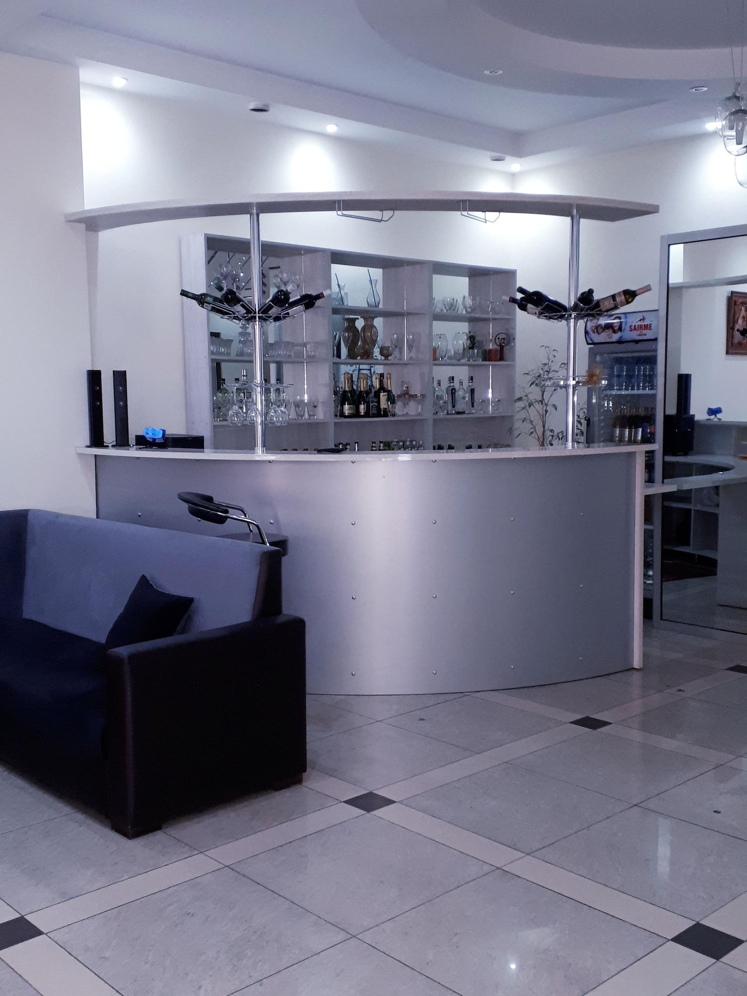 Bar/Salón Hotel Rio