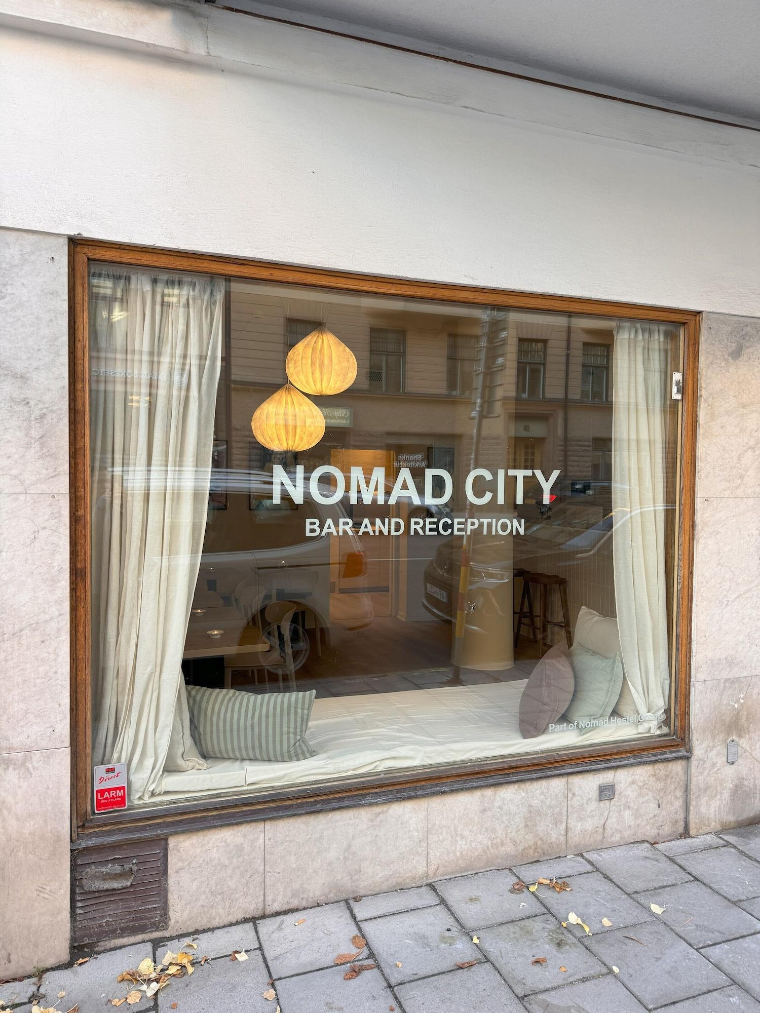 Vista Exterior Nomad City Hostel