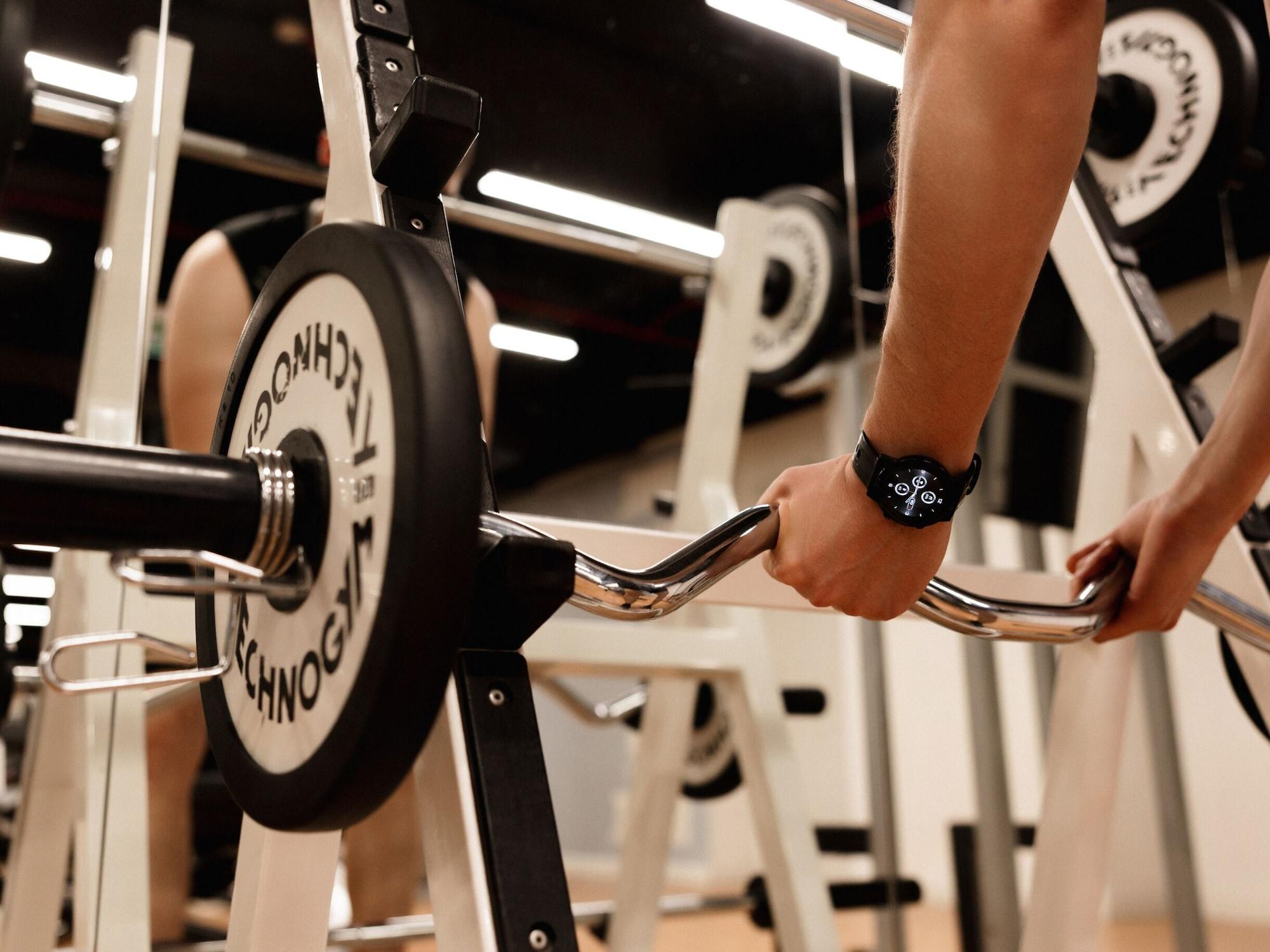 Gimnasio Hyatt Regency Bishkek