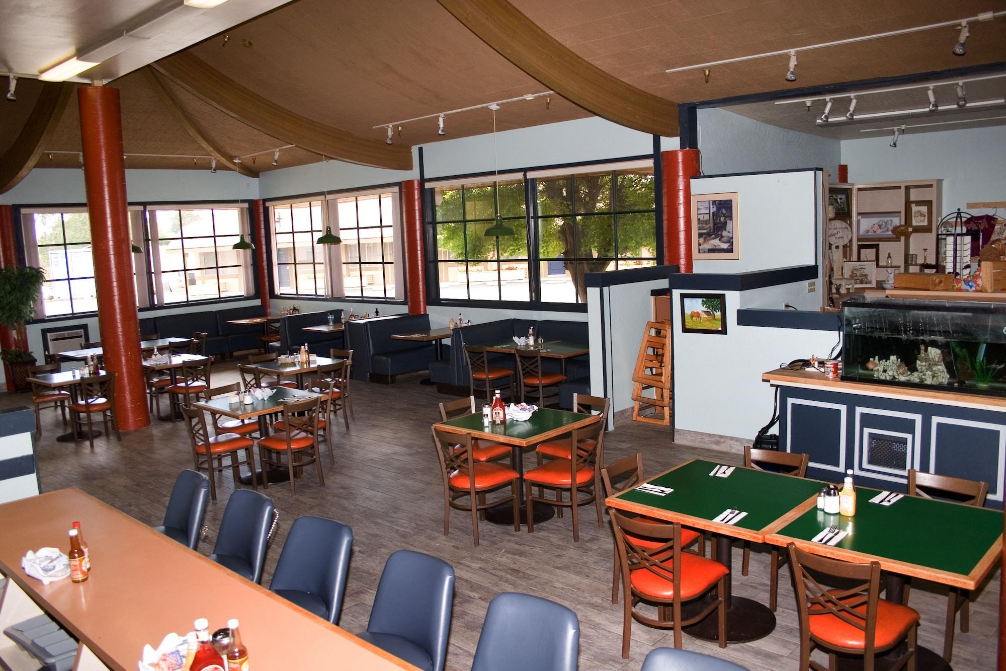 Restaurant Keefer's Inn
