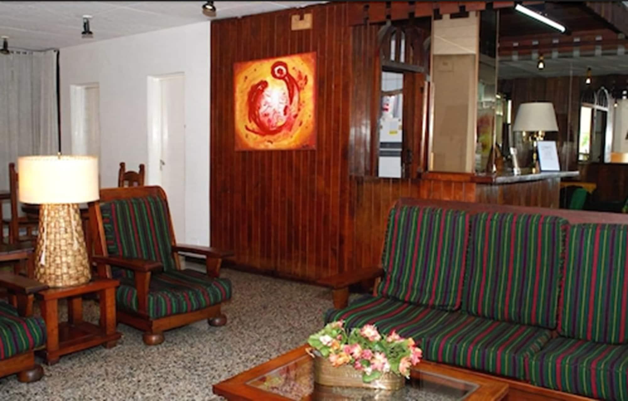 Bar/Salón Laerte Hotel Mendoza