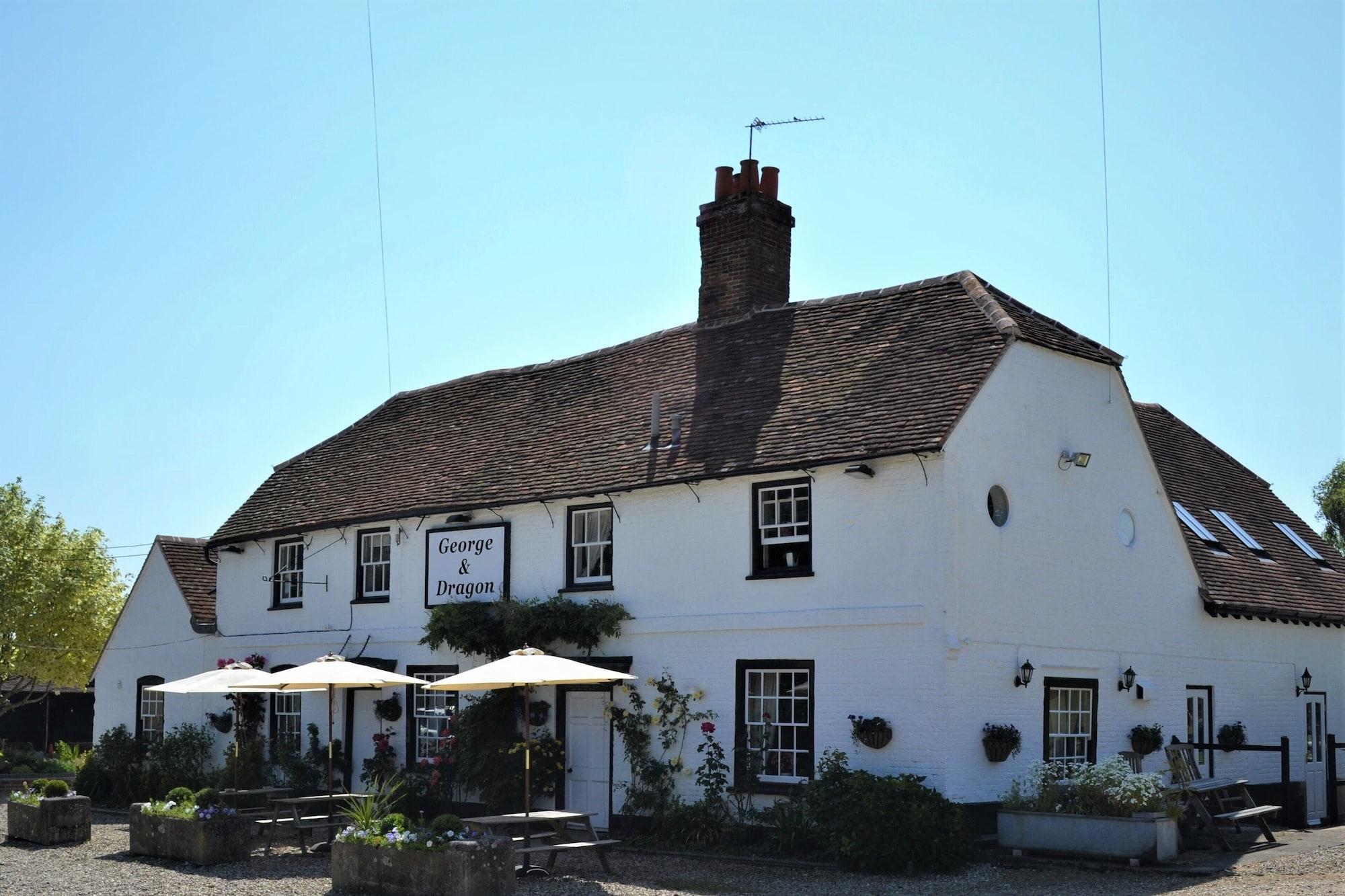 Varios George & Dragon Country House Hotel