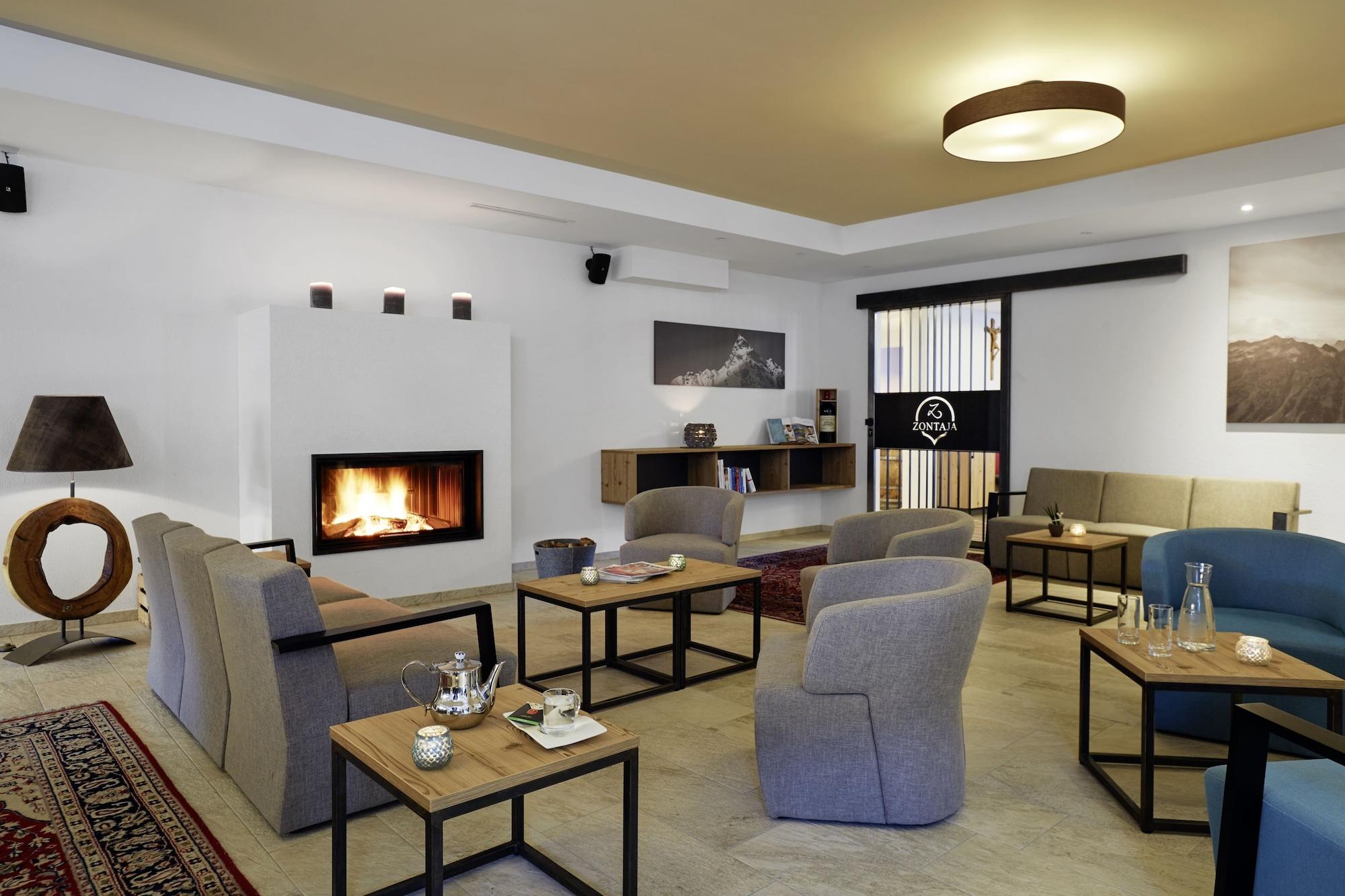 Vista Lobby Hotel Zontaja