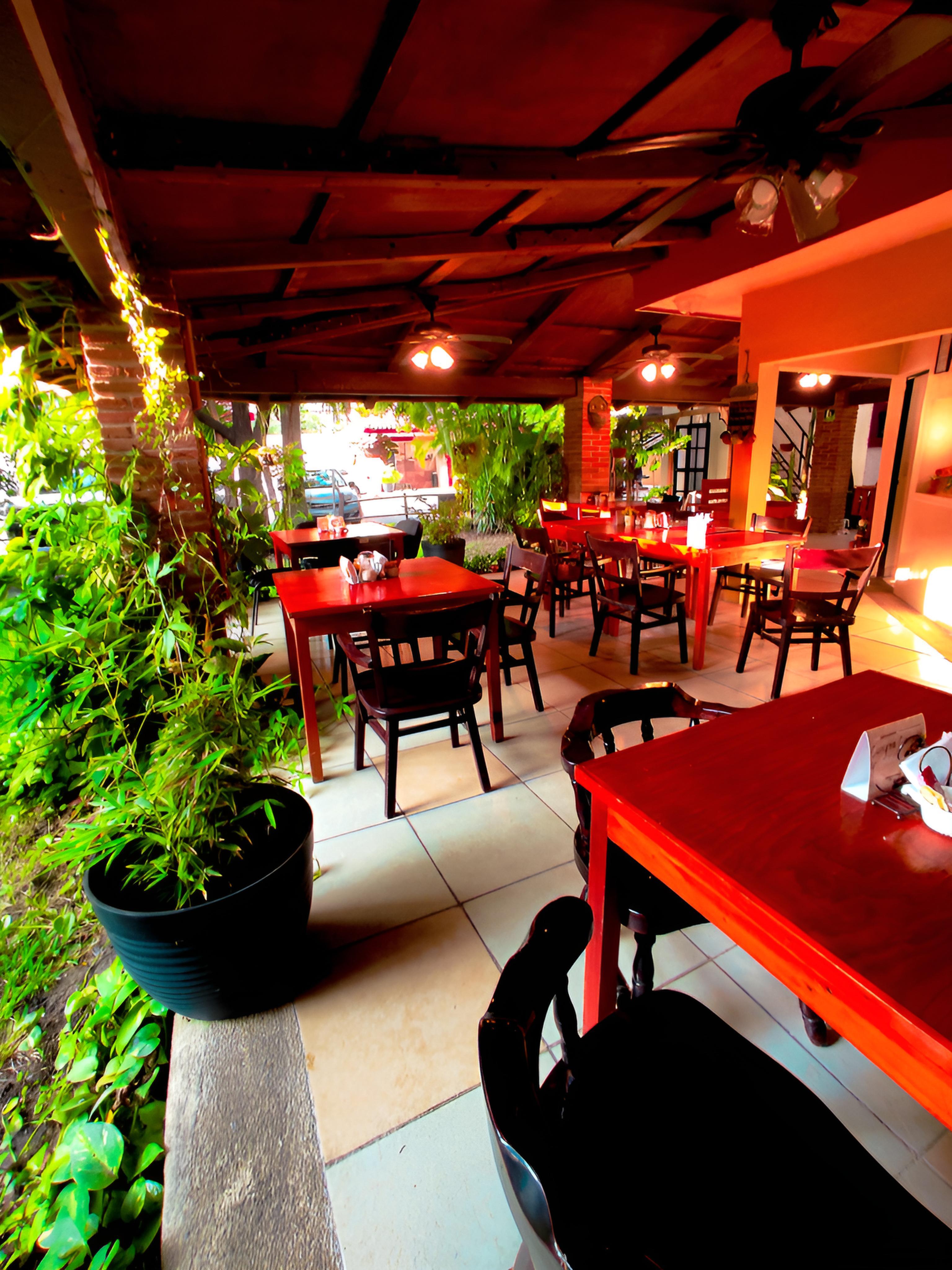 Restaurant Hotel Uke Inn Terán