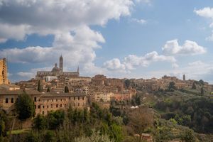 Passeio - Tootbus Tuscany: Flexible Intercity Pass Connecting Florence, Pisa, Siena, Lucca and San Gimignano