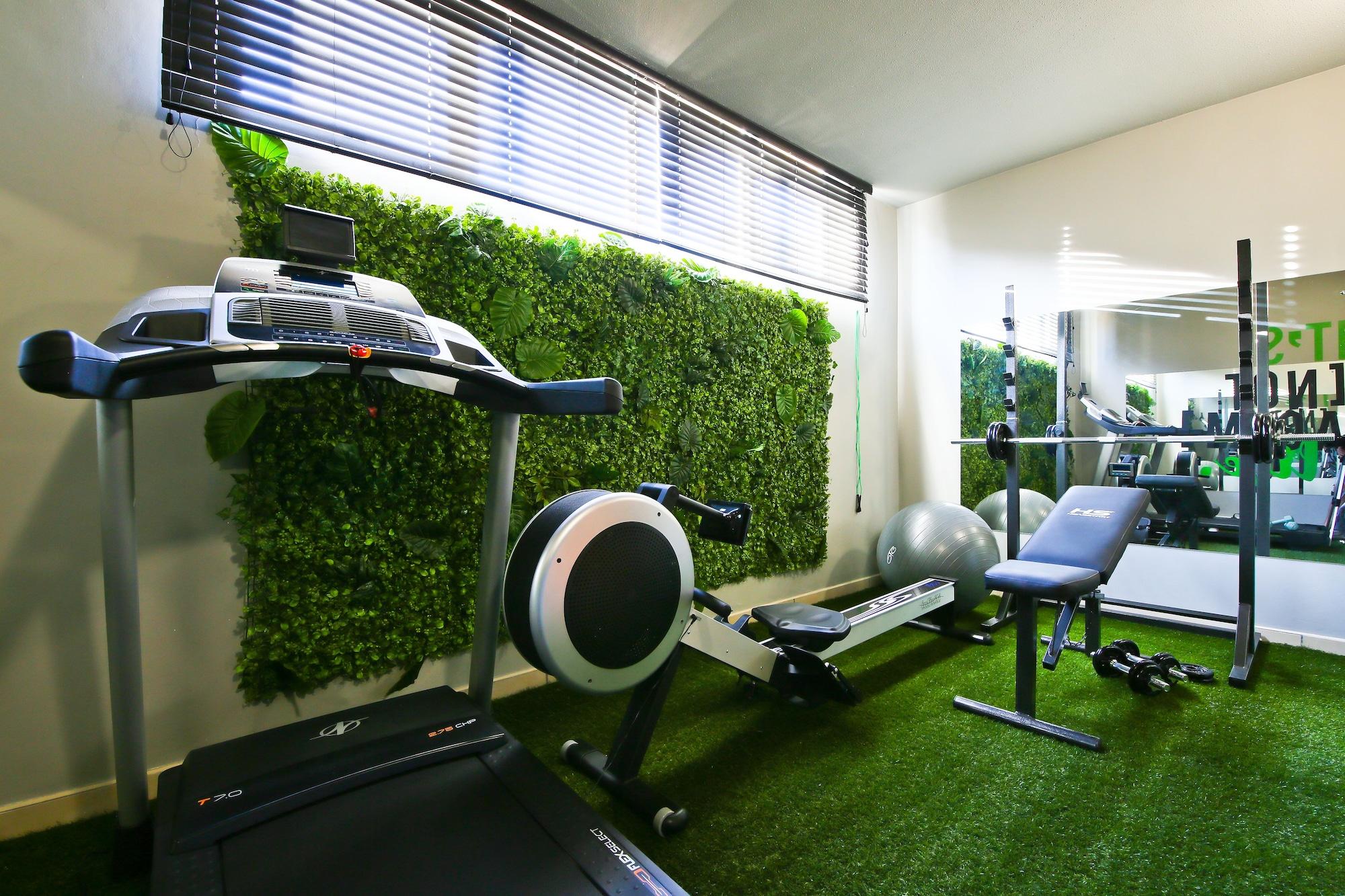 Gimnasio Naankuse Lodge