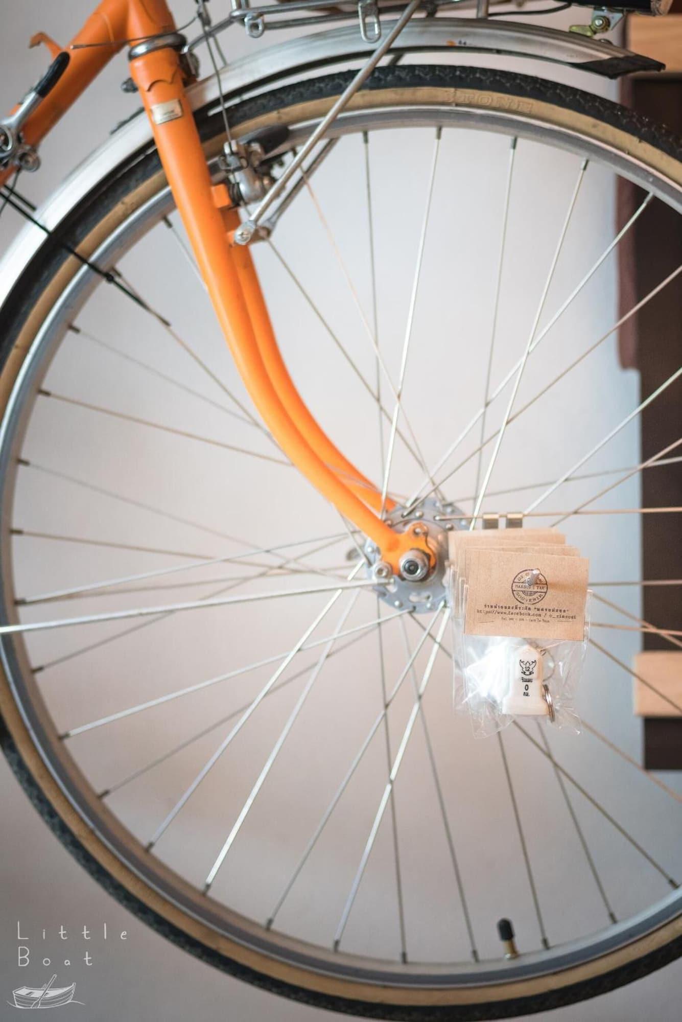 Varios Retro Twin Home at Maesot