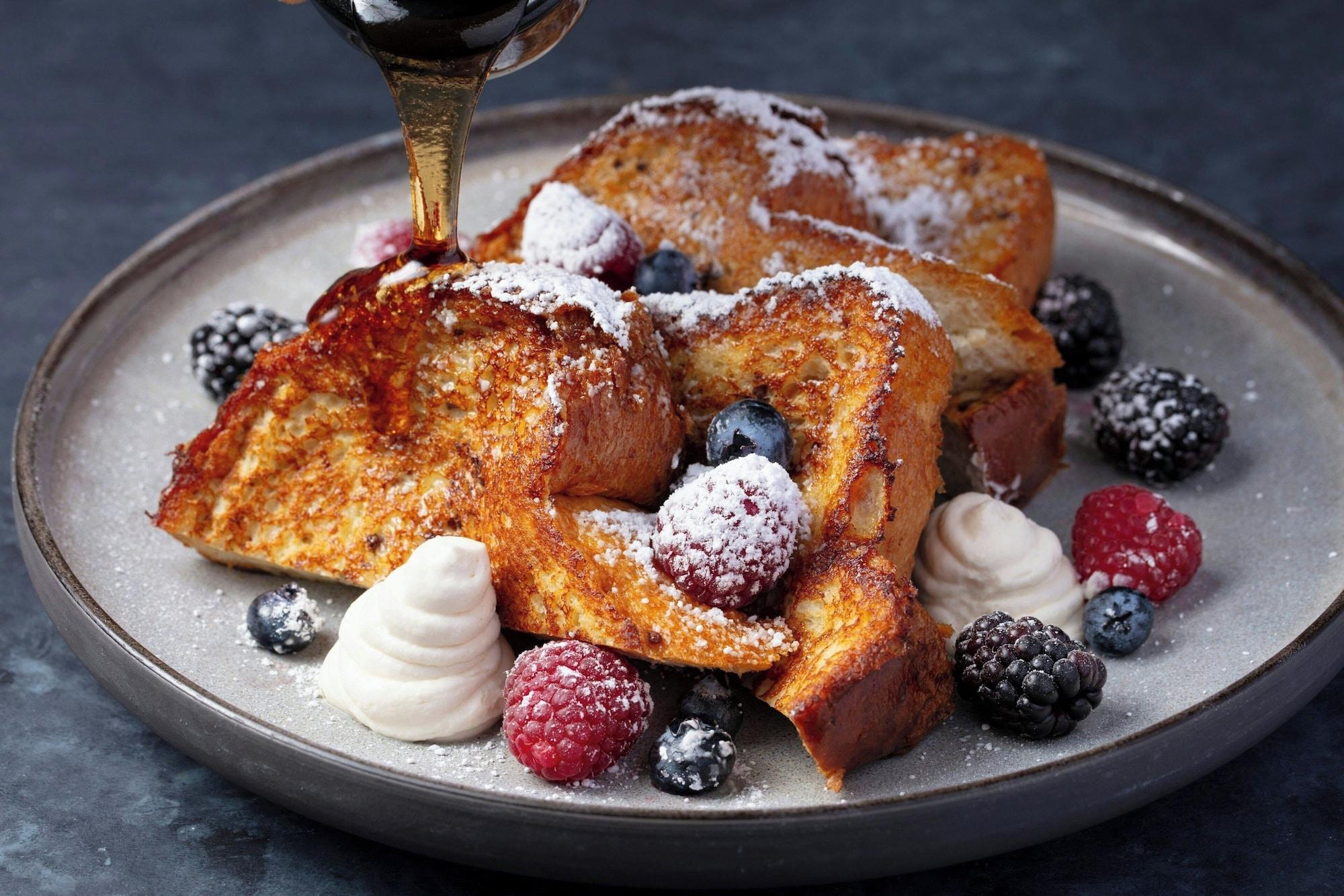 Restaurant Renaissance Los Angeles Airport Hotel