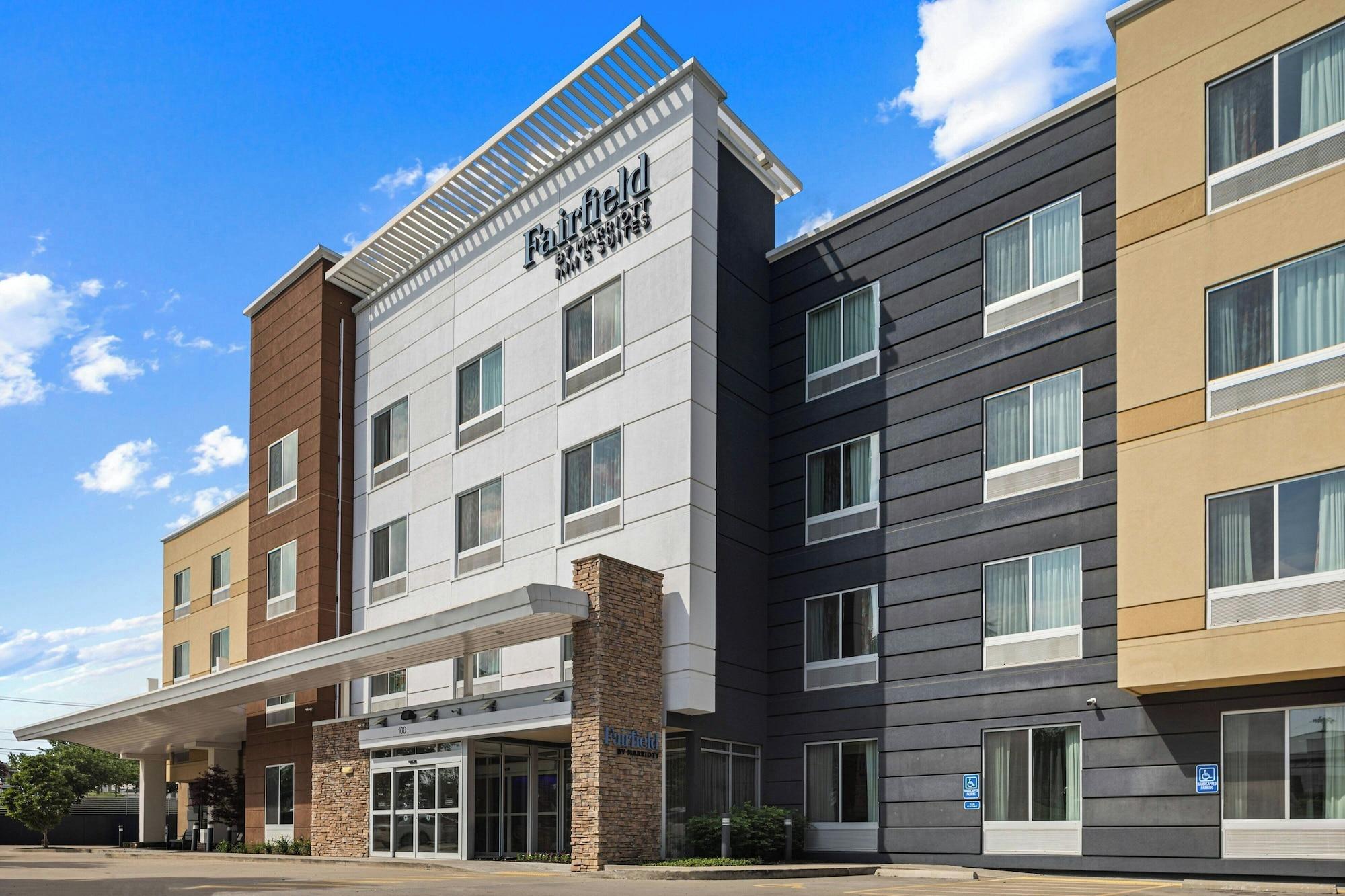 Vista Exterior Fairfield Inn & Suites by Marriott Nashville Downtown MetroCenter