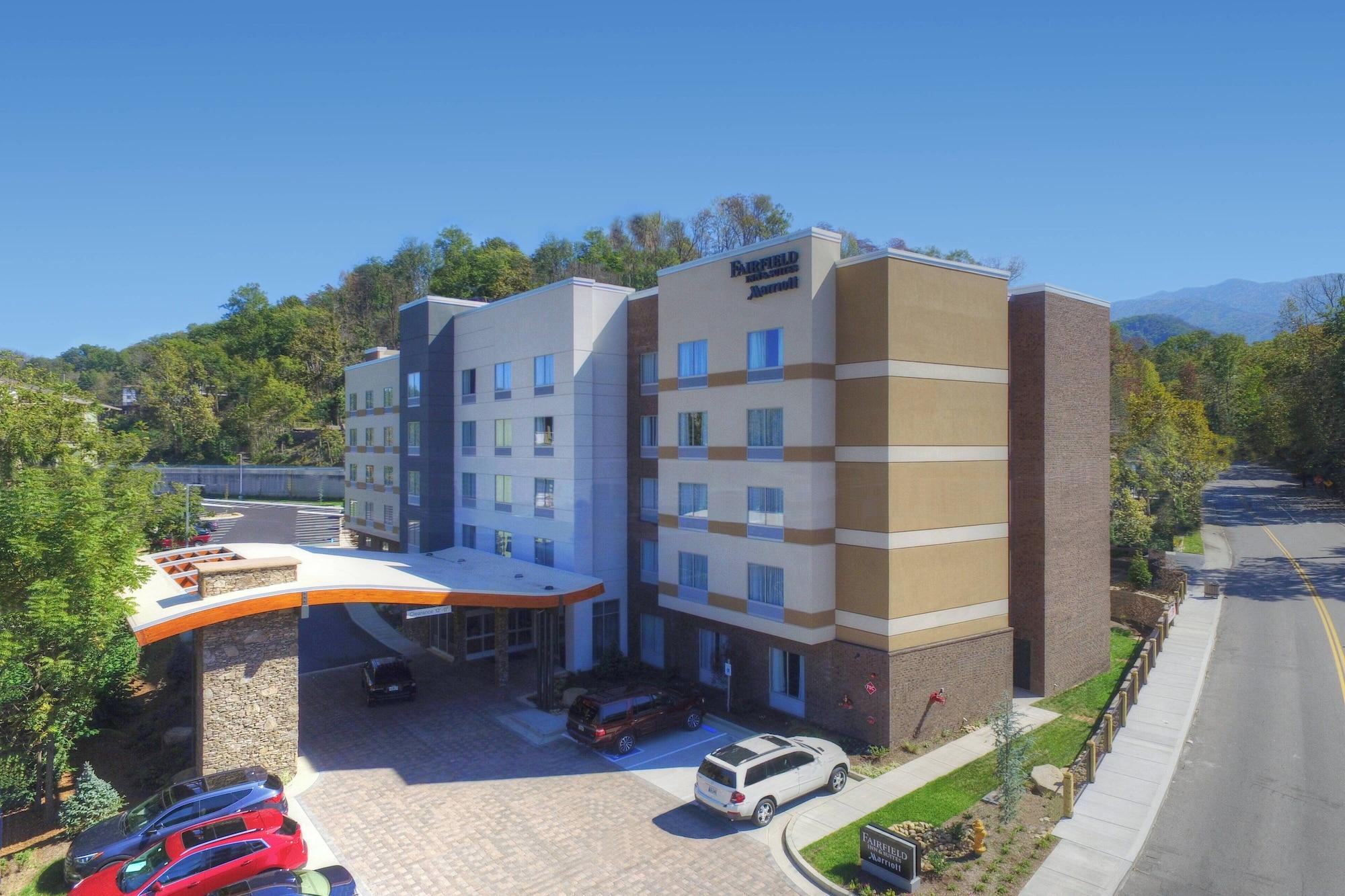 Vista Exterior Fairfield Inn & Suites by Marriott Gatlinburg Downtown