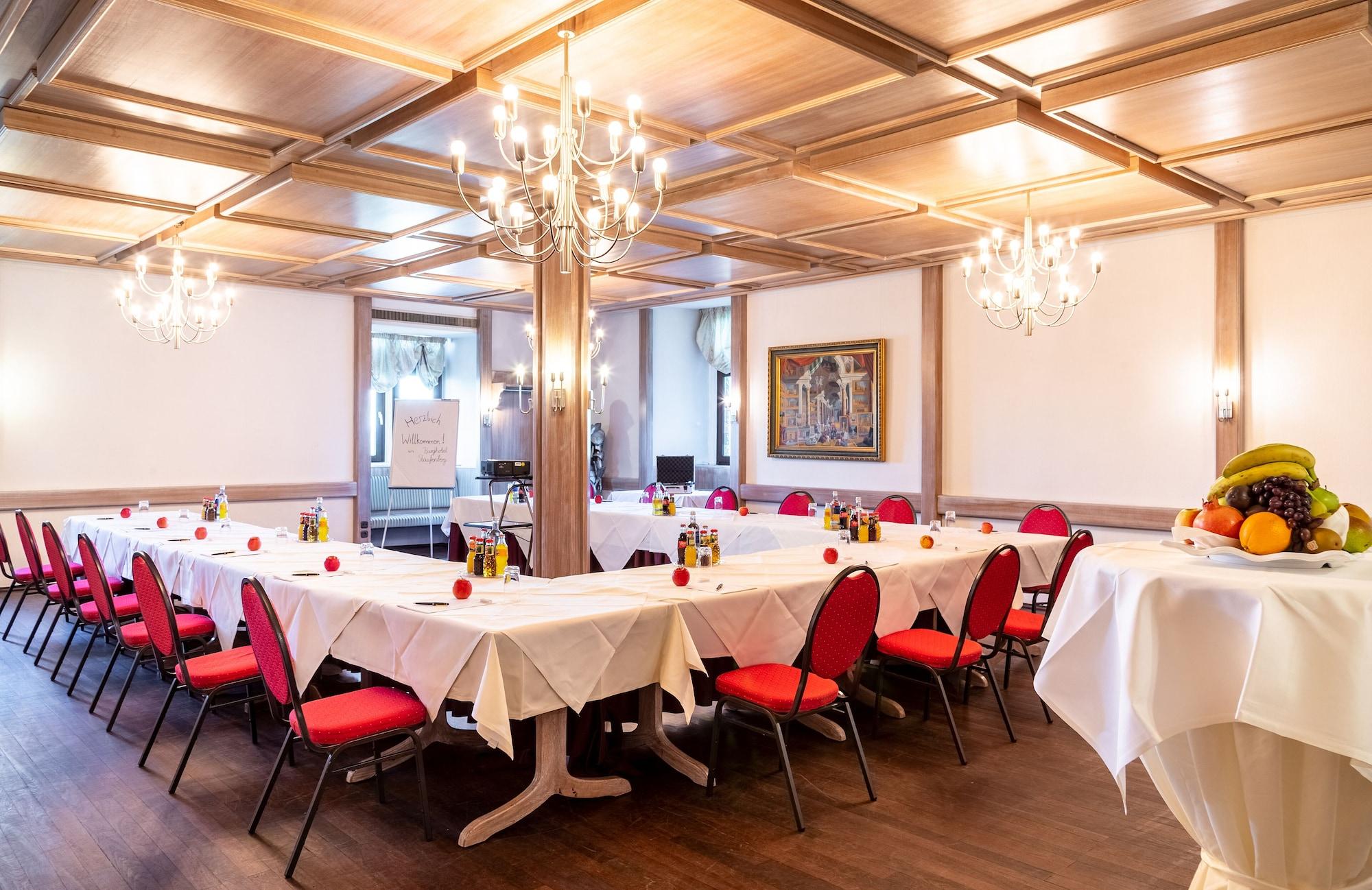 Sala de Reuniones Hotel Burg Staufenberg
