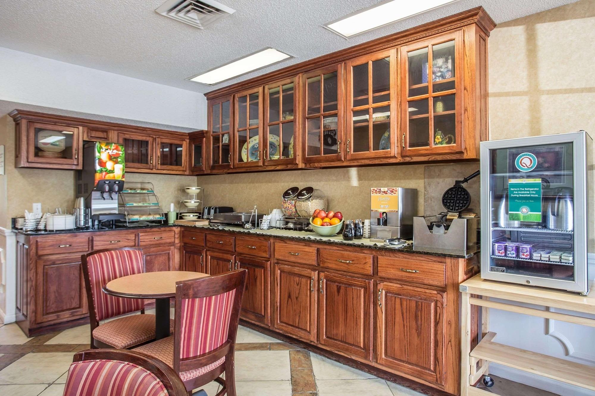 Restaurant Quality Inn Waynesboro