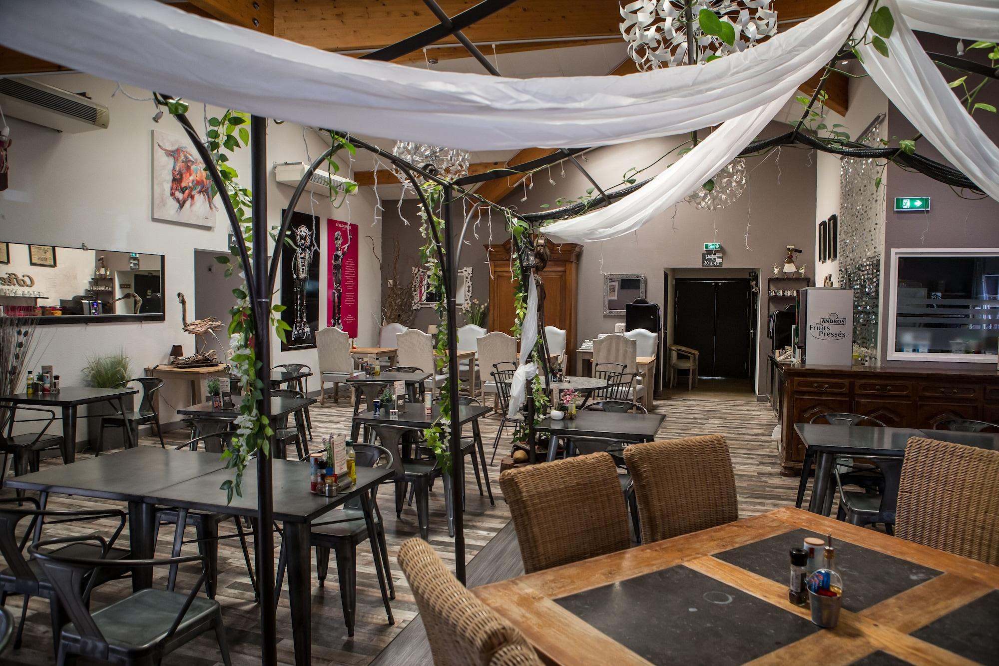 Sala de Reuniones Hotel le president GARE TGV NIMES PONT DU GARD
