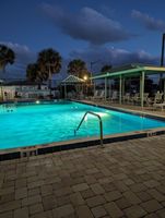 Alquiler Vacacional - 3 min walk to beach! Ocean and river views. Great sunsets! Updated 2 br 2ba