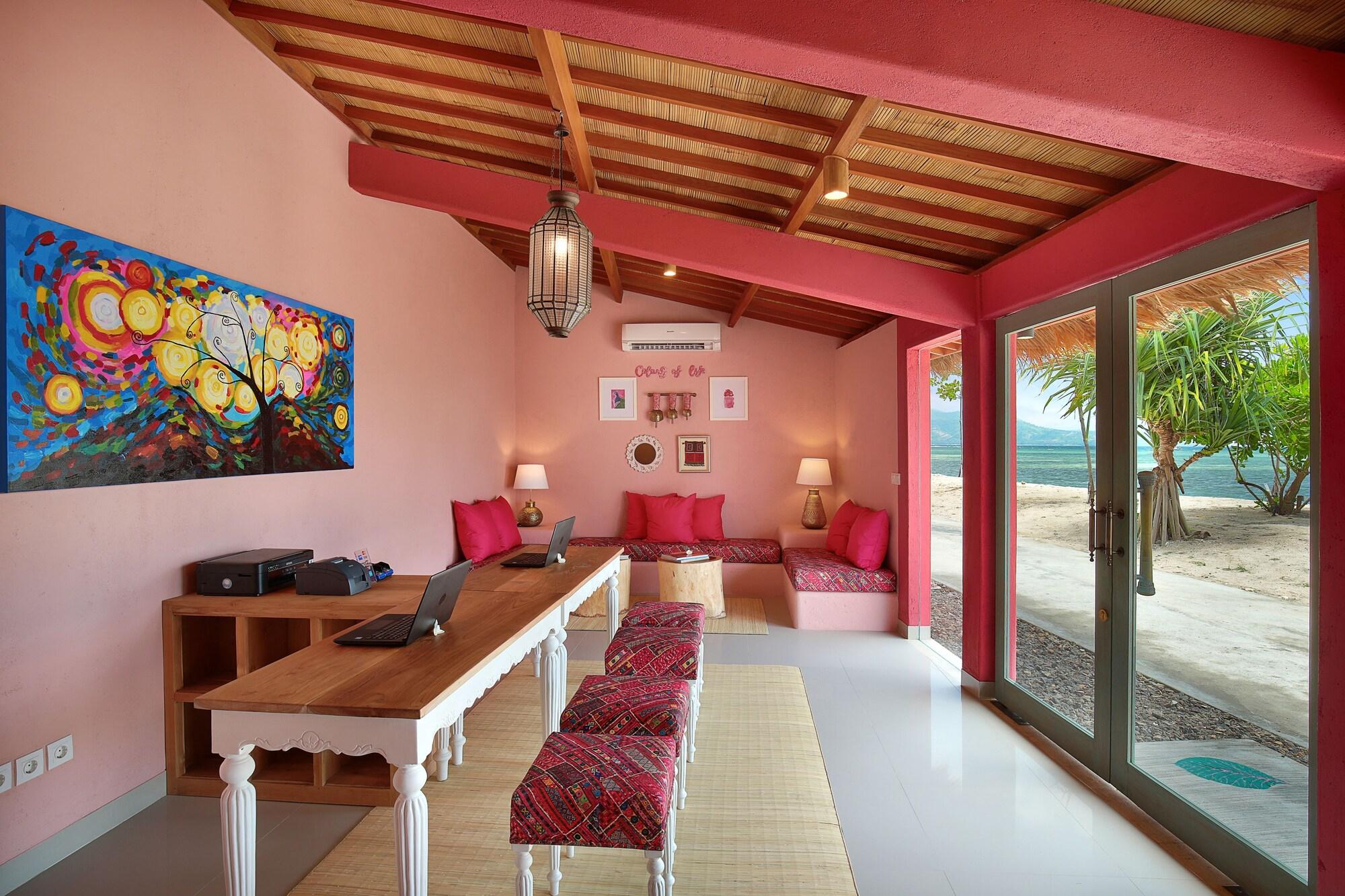 Vista Lobby PinkCoco Gili Air - Constant Surprises & for Cool Adults Only