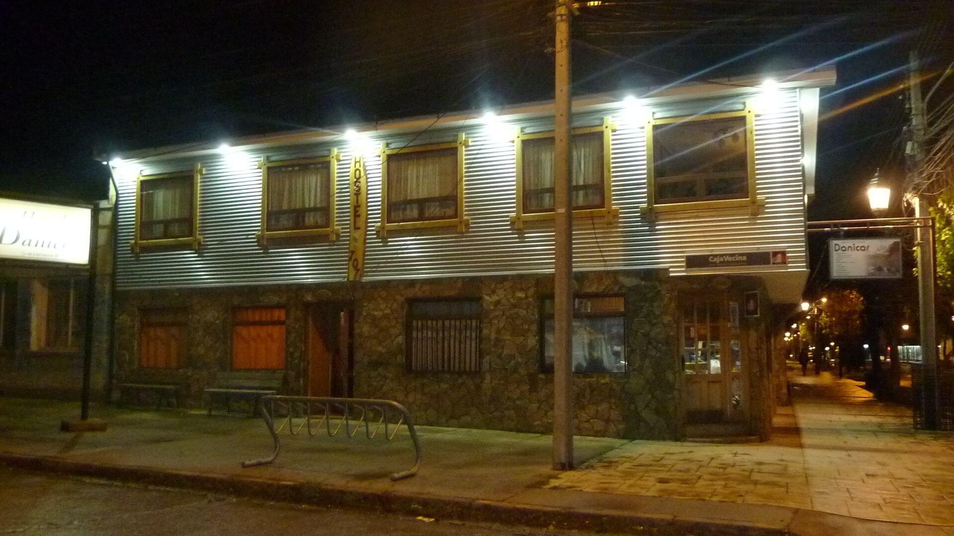 Vista Exterior Hostel Danicar Puerto Natales