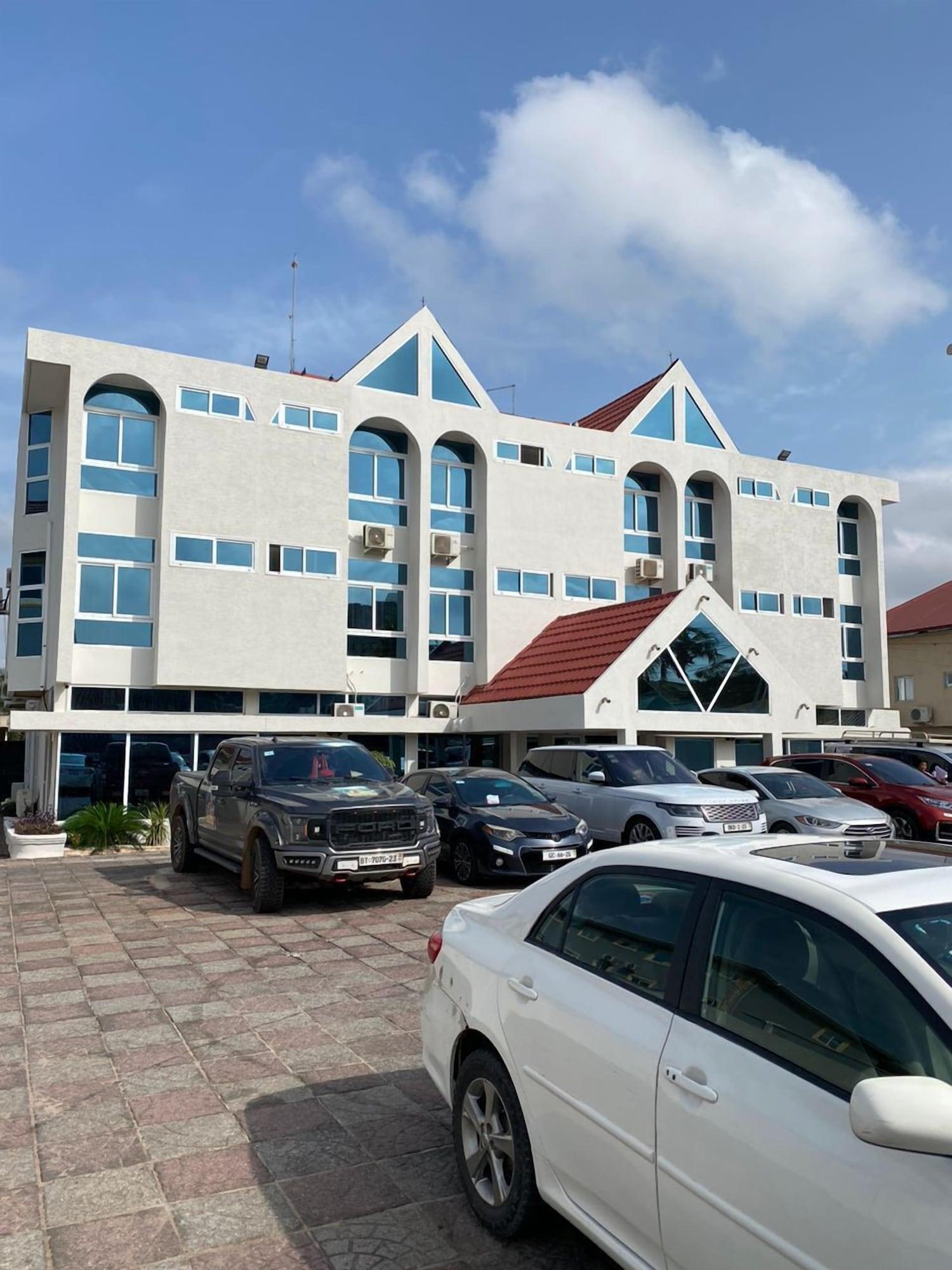 Vista Exterior Airport West Hotel