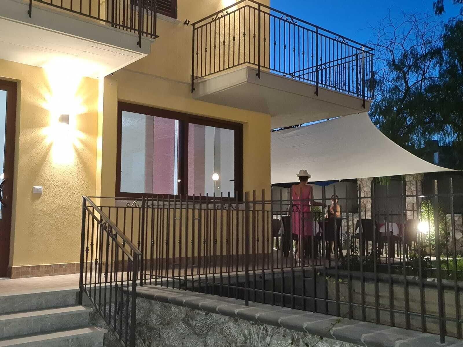 Vista Exterior Room-b&b Villa Chiara Trappitello-taormi