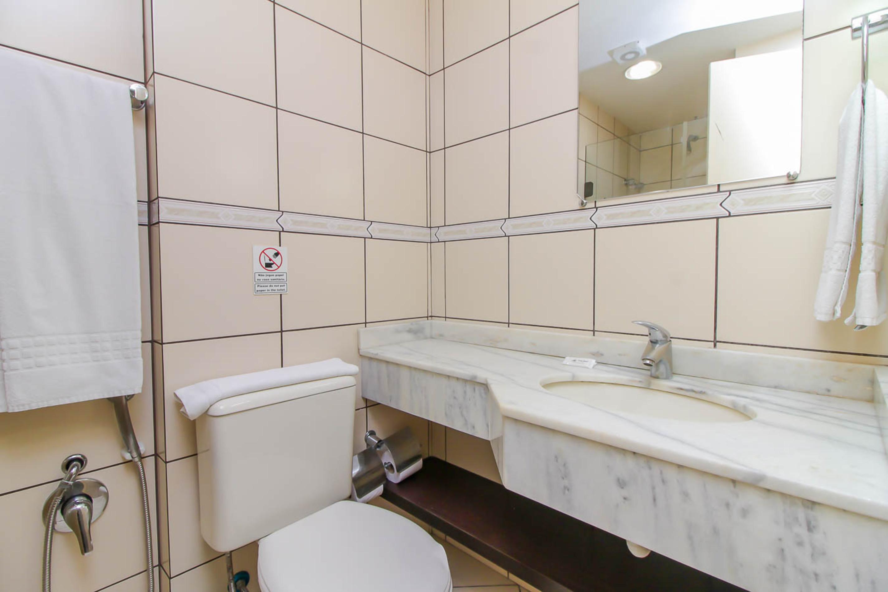 Baño CORAL TRADE HOTEL