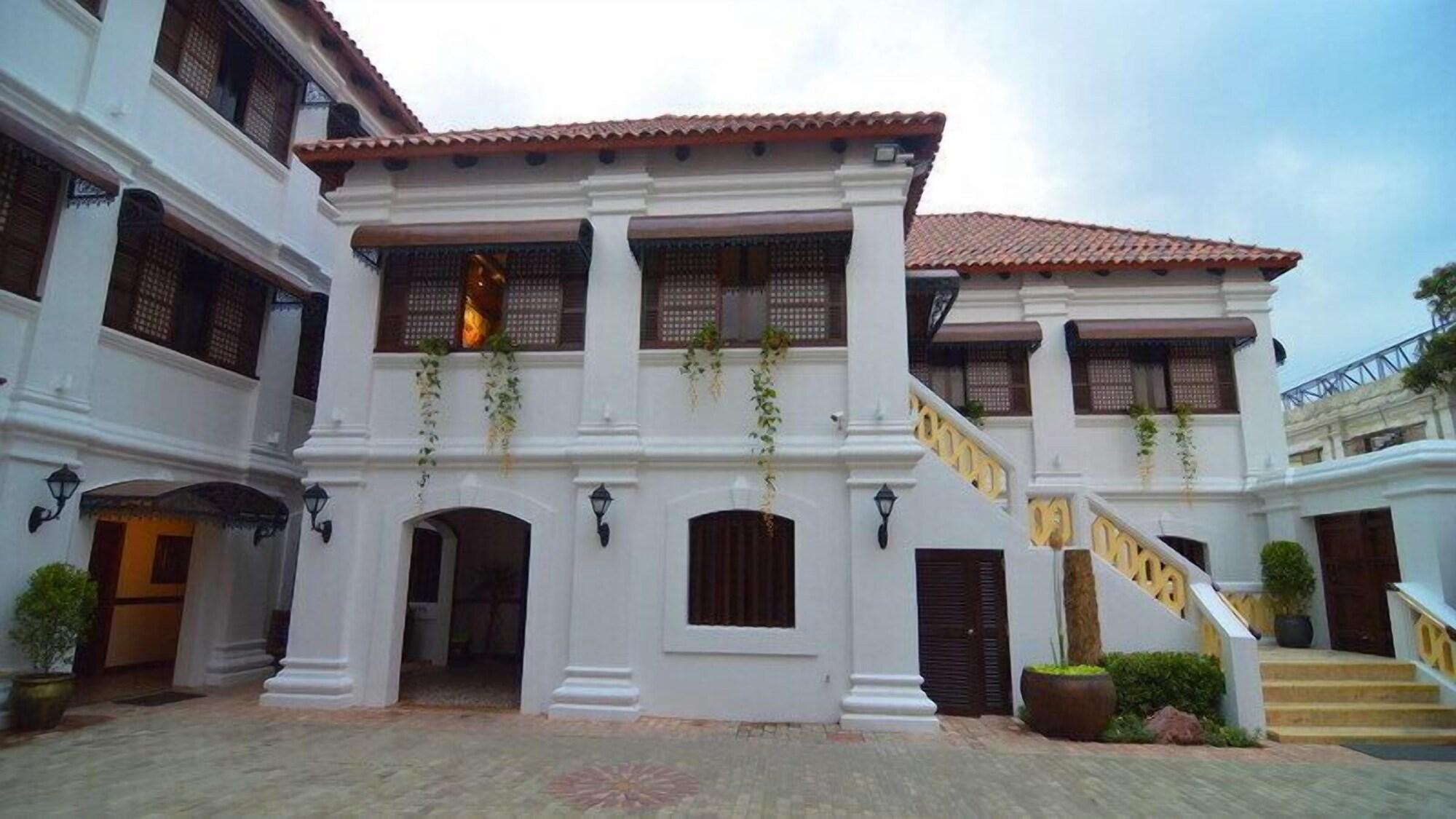 Vista Exterior Hotel Veneto De Vigan