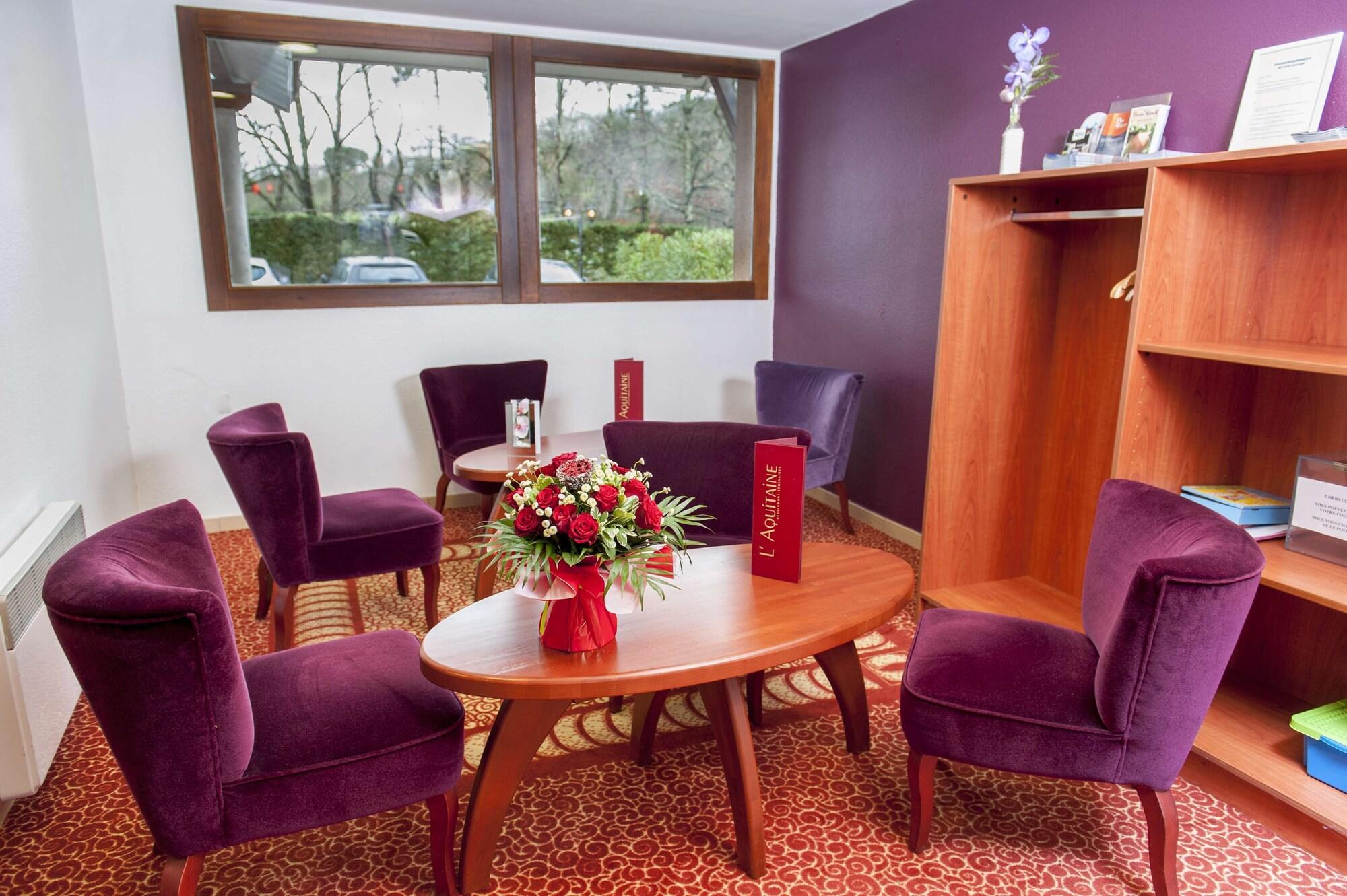 Vista Lobby Brit Hotel Agen - L'Aquitaine
