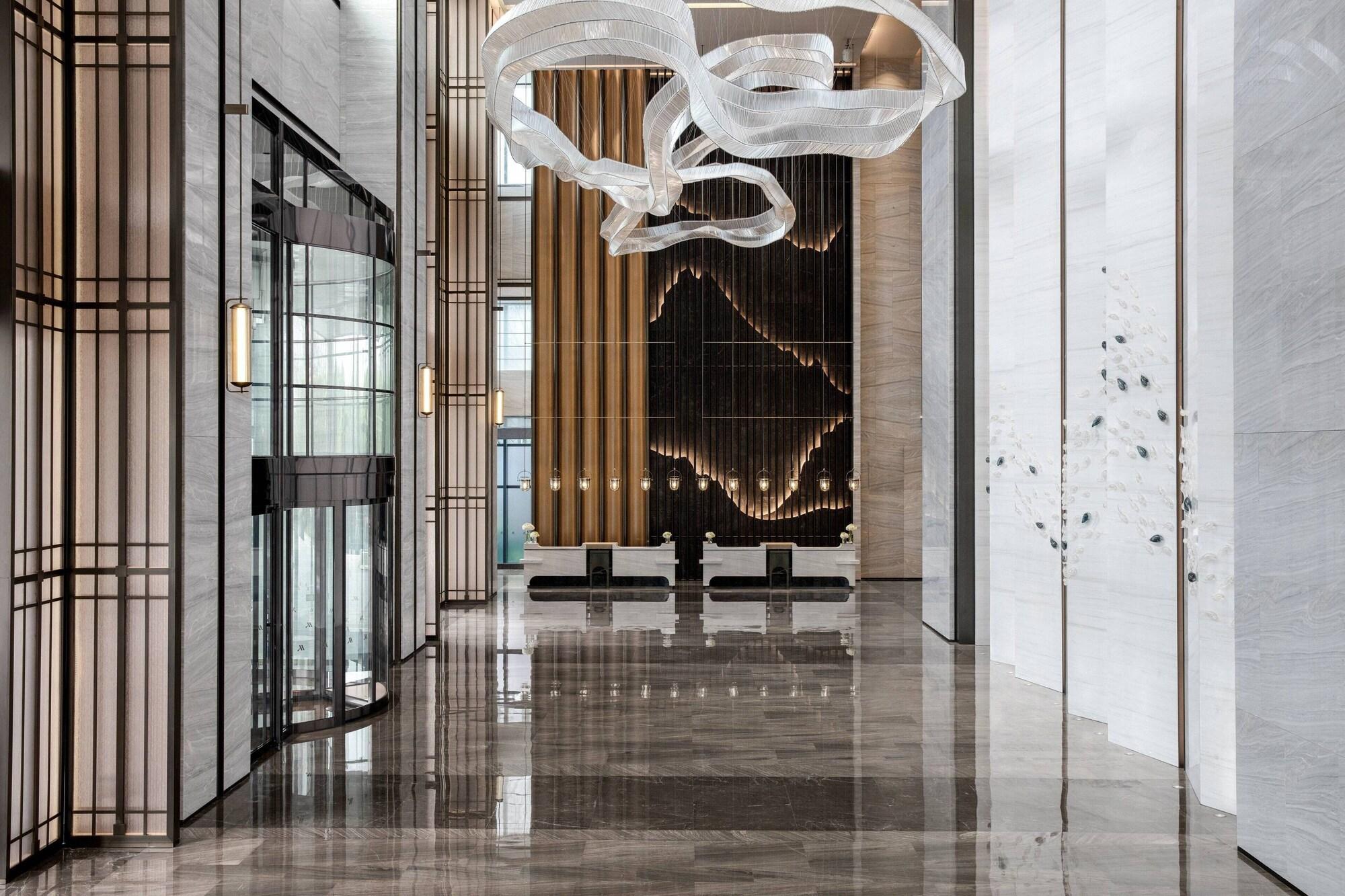 Vista Lobby Zhangjiagang Marriott Hotel