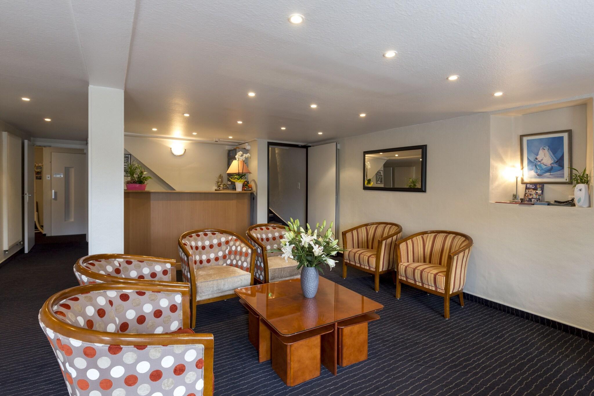 Vista Lobby Hotel Montfort