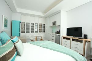 Alojamiento - Sandton Skye Unit 702