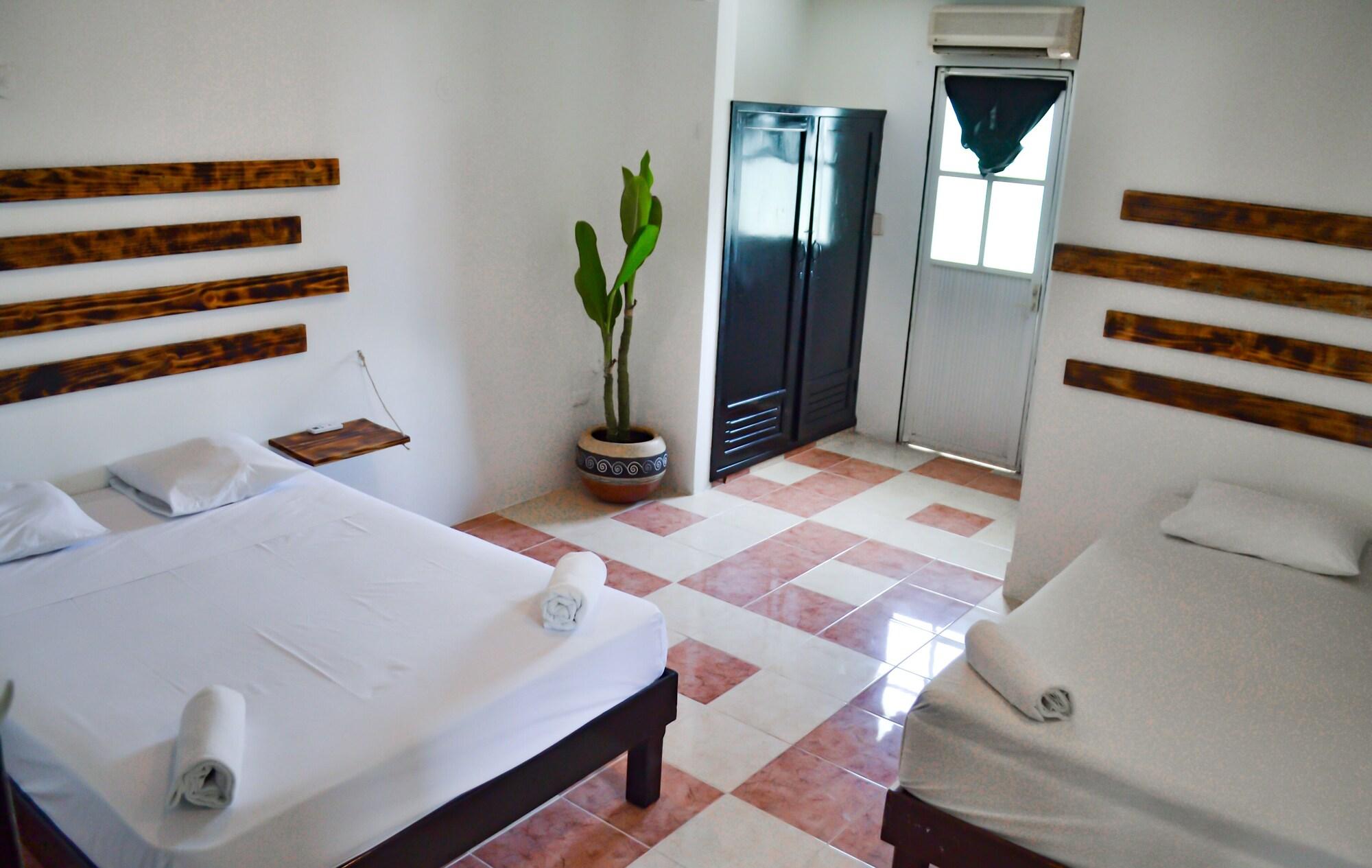 Habitación Oryx Valladolid - Hostel