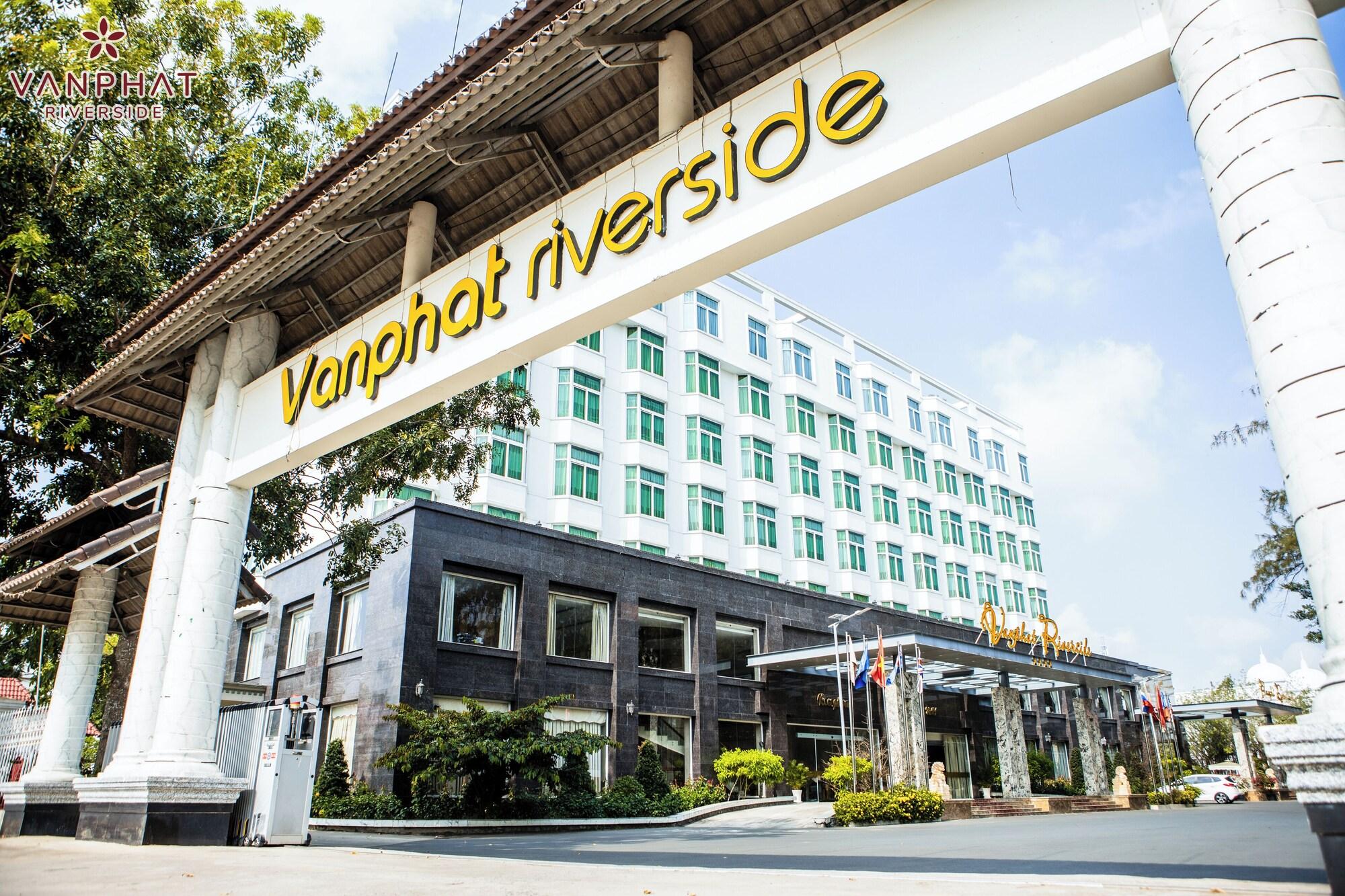 Vista Exterior Van Phat Riverside Hotel