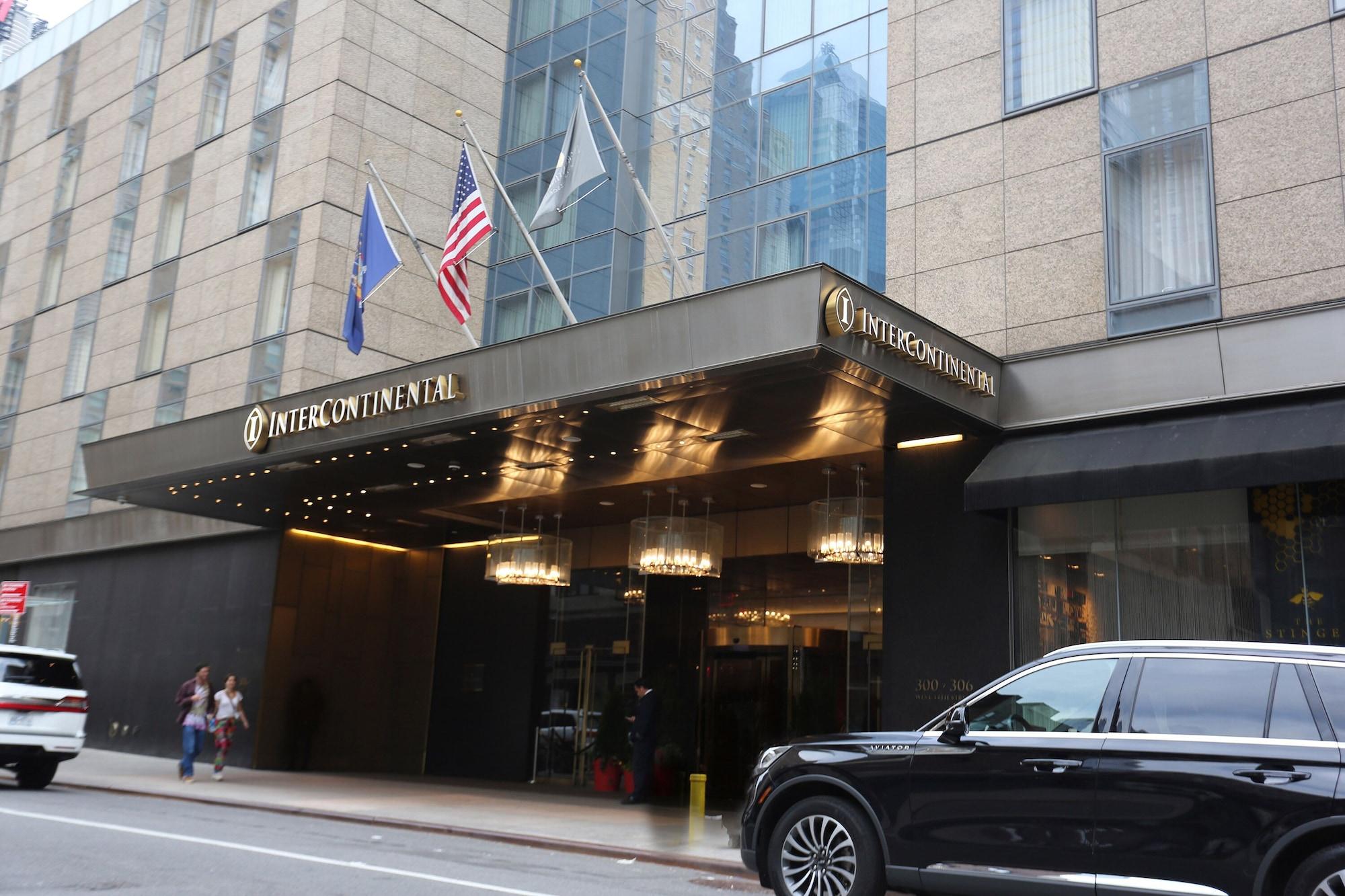 Vista Exterior InterContinental New York Times Square by IHG