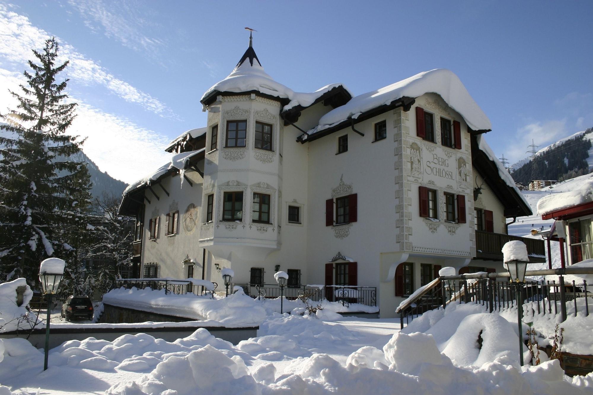 Vista Exterior Schlosshotel Bergschlössl