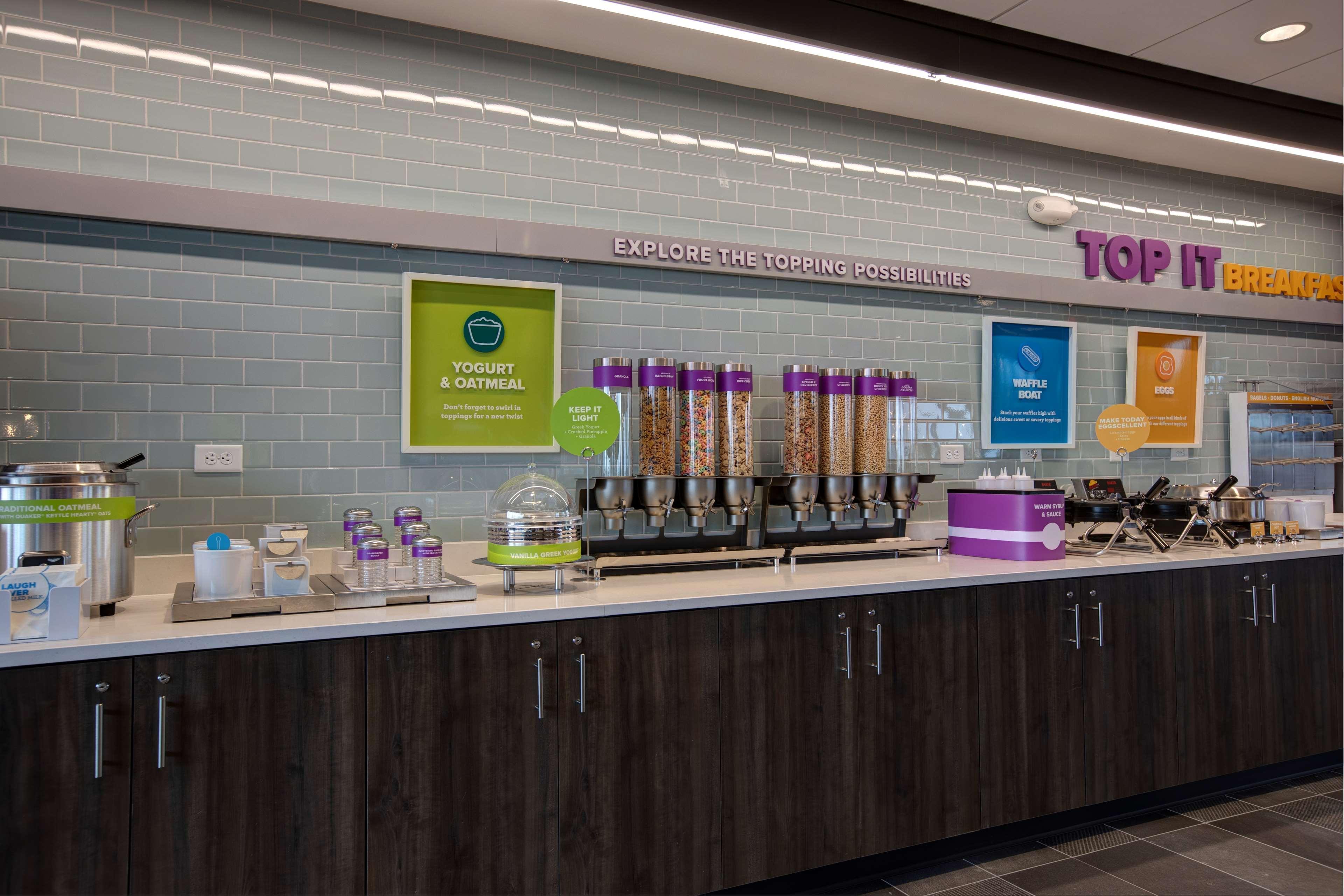 Restaurant Tru By Hilton Manassas