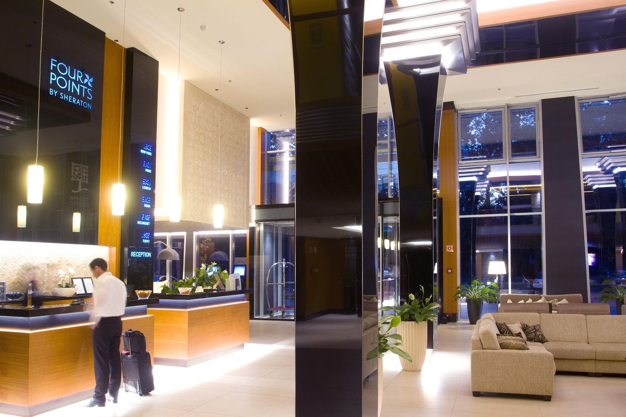 Vista Lobby Four Points by Sheraton Kecskemet Hotel & Conference Center