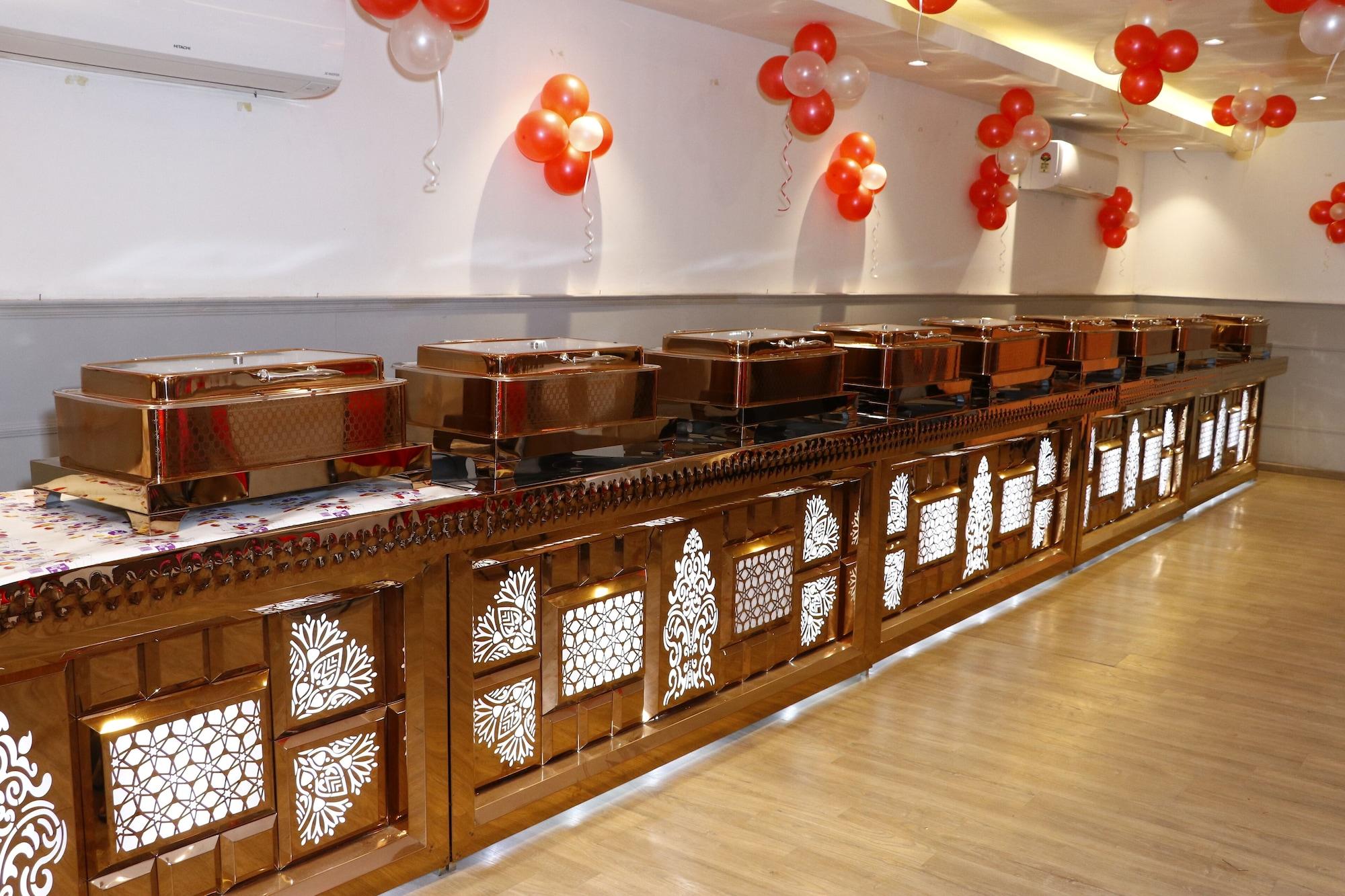 Restaurant Hotel Grand Tashree