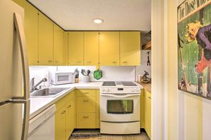 Alquiler Vacacional - Lincoln Condo w/ Amenities + Shuttle to Loon!