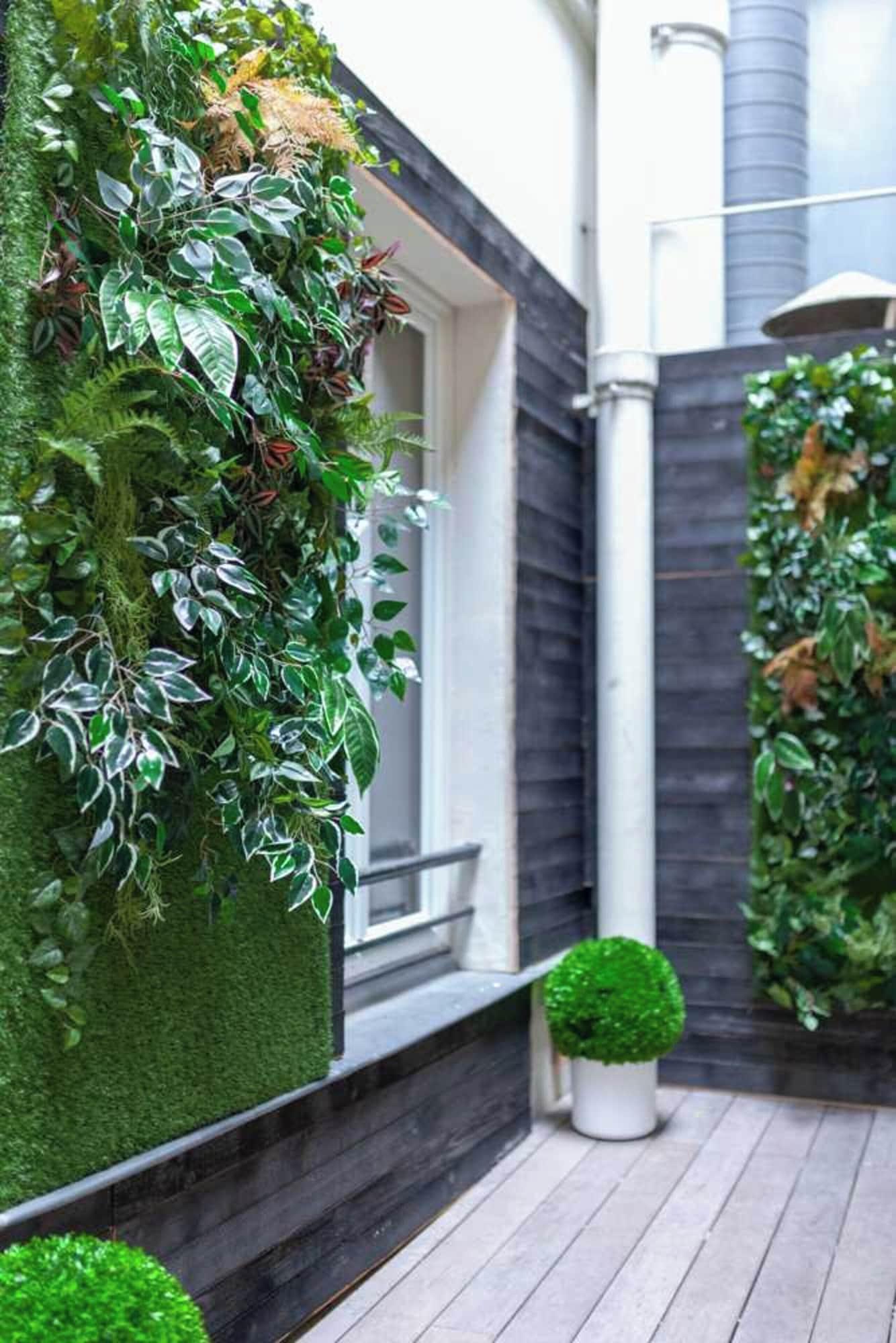 Vista Exterior Hotel Tinah: Elegance and Comfort Near the Champs-elysees