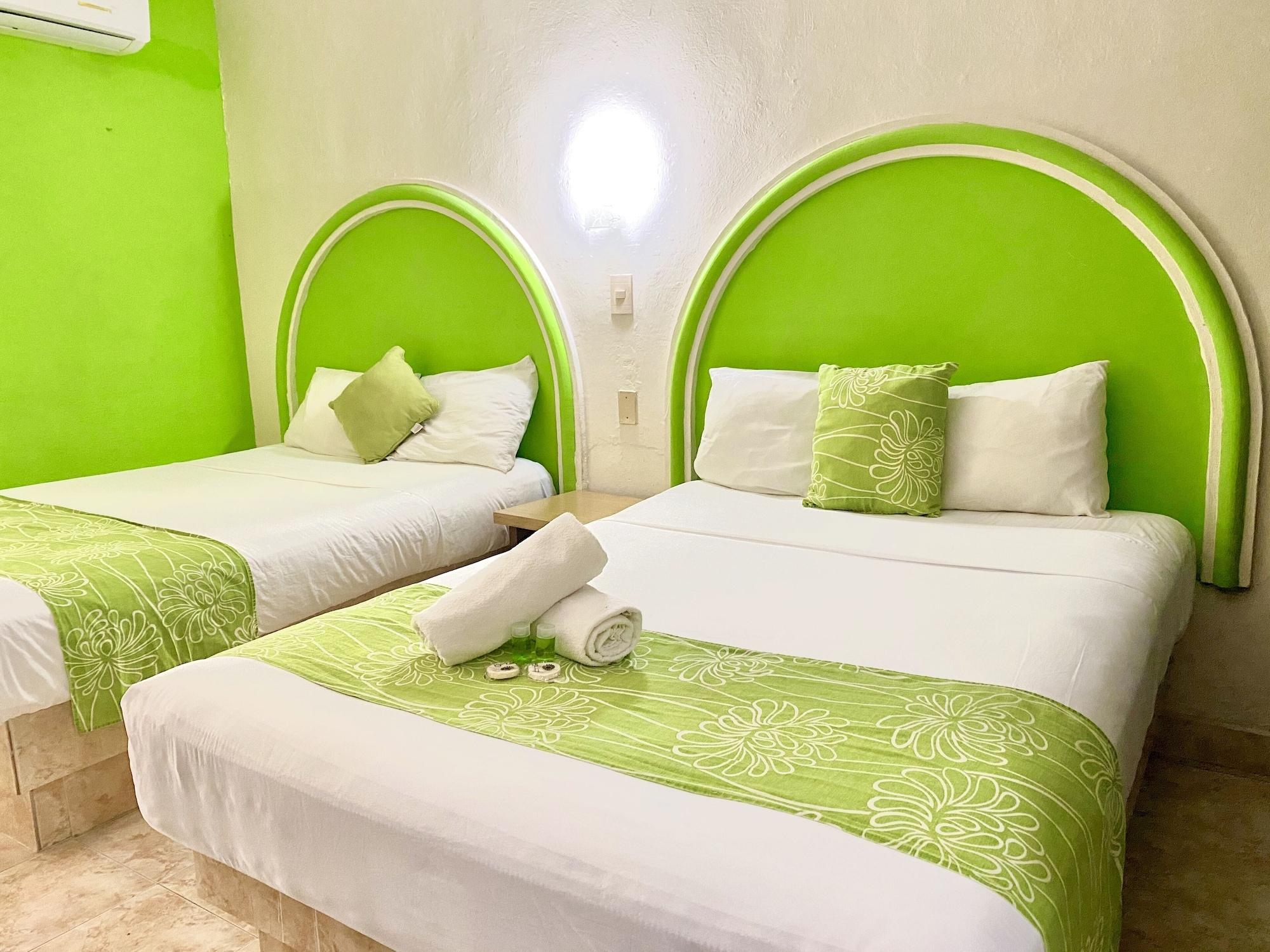 Varios Hotel HC Internacional